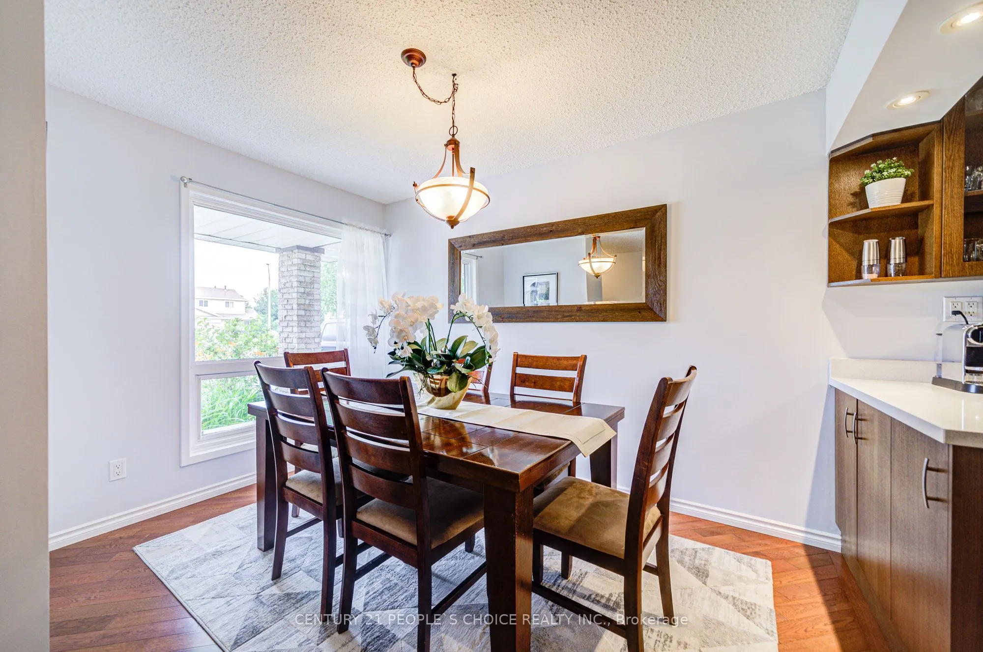 6842 Avila Road
