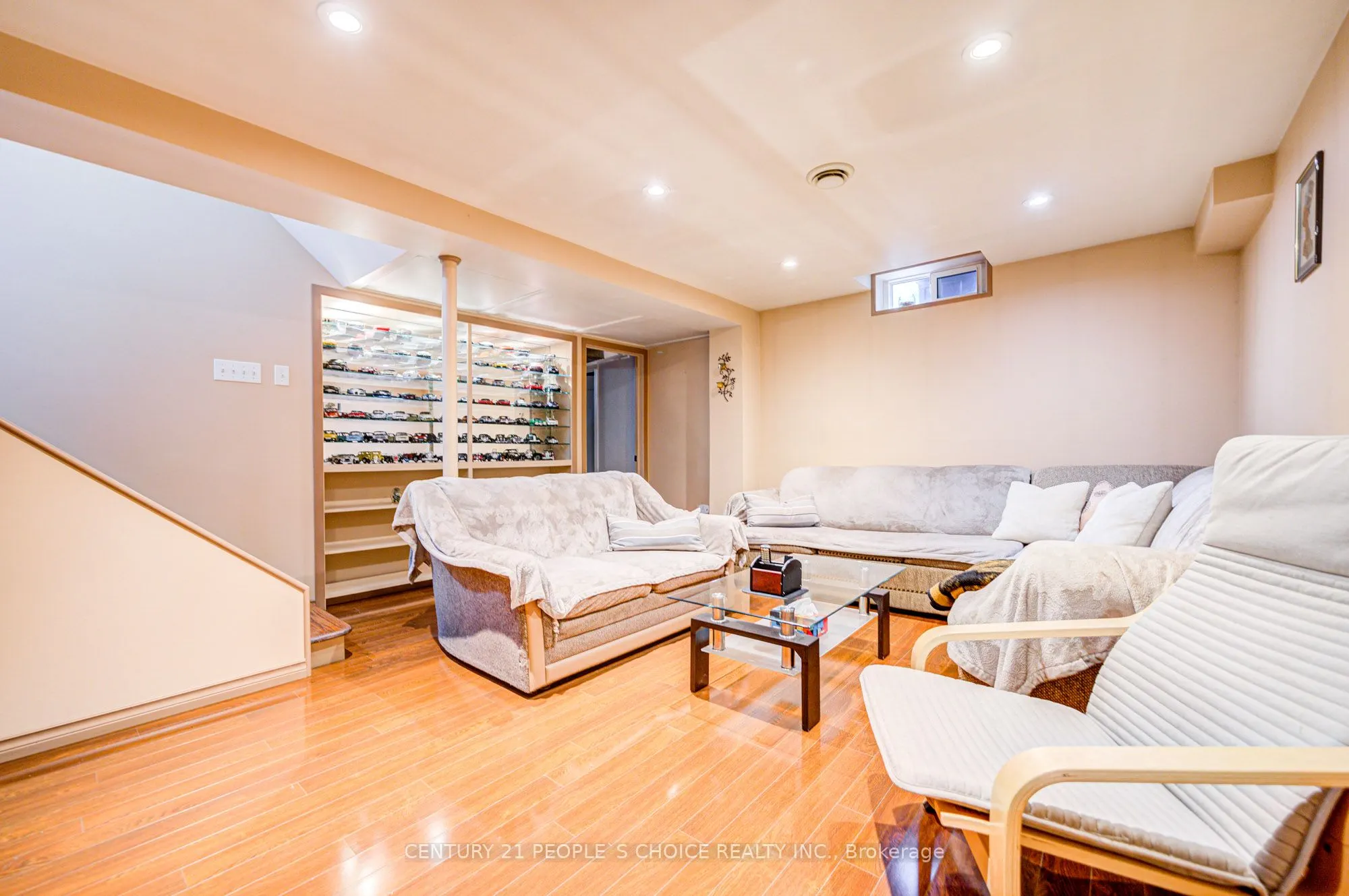 6842 Avila Road