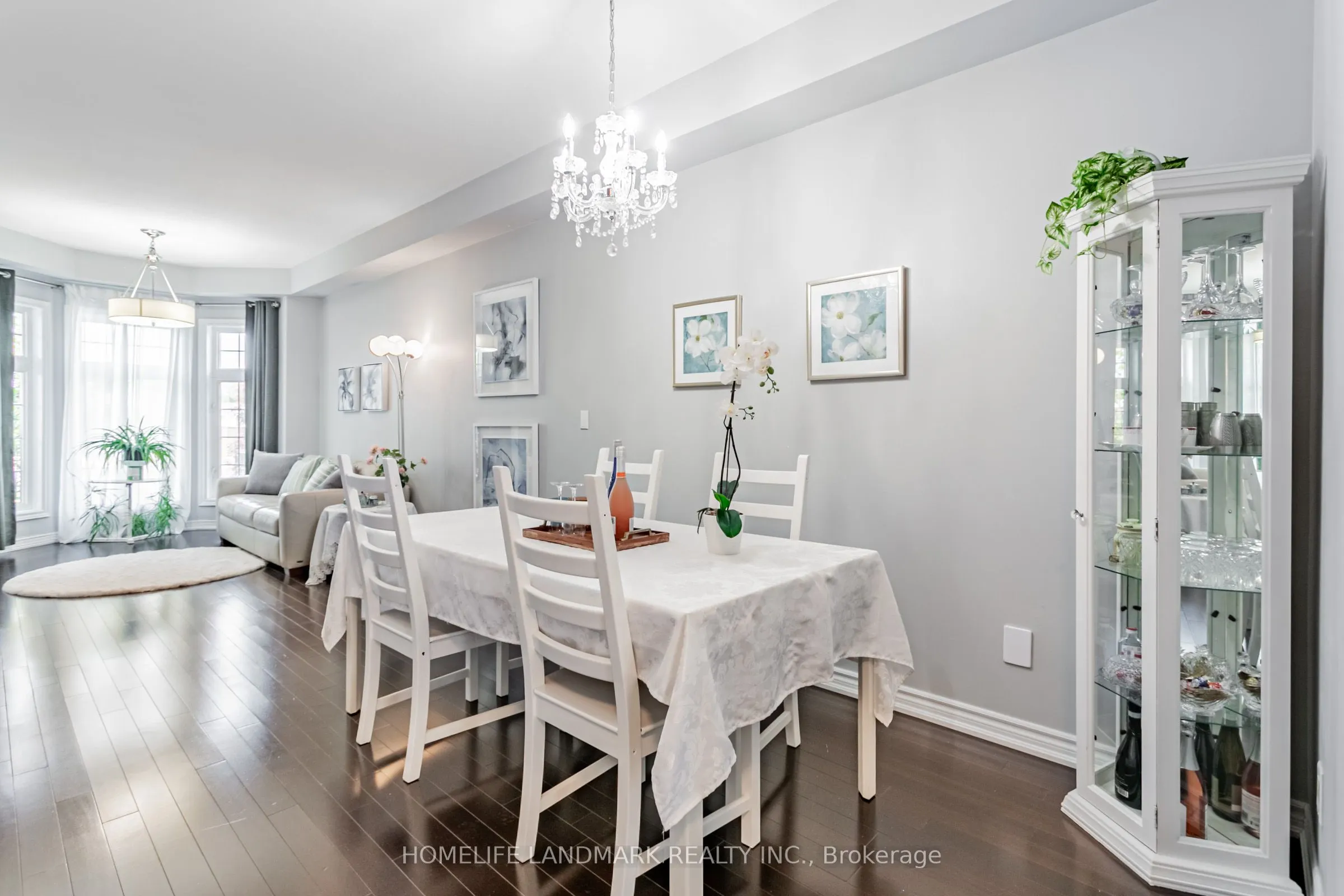 523B Royal York Road