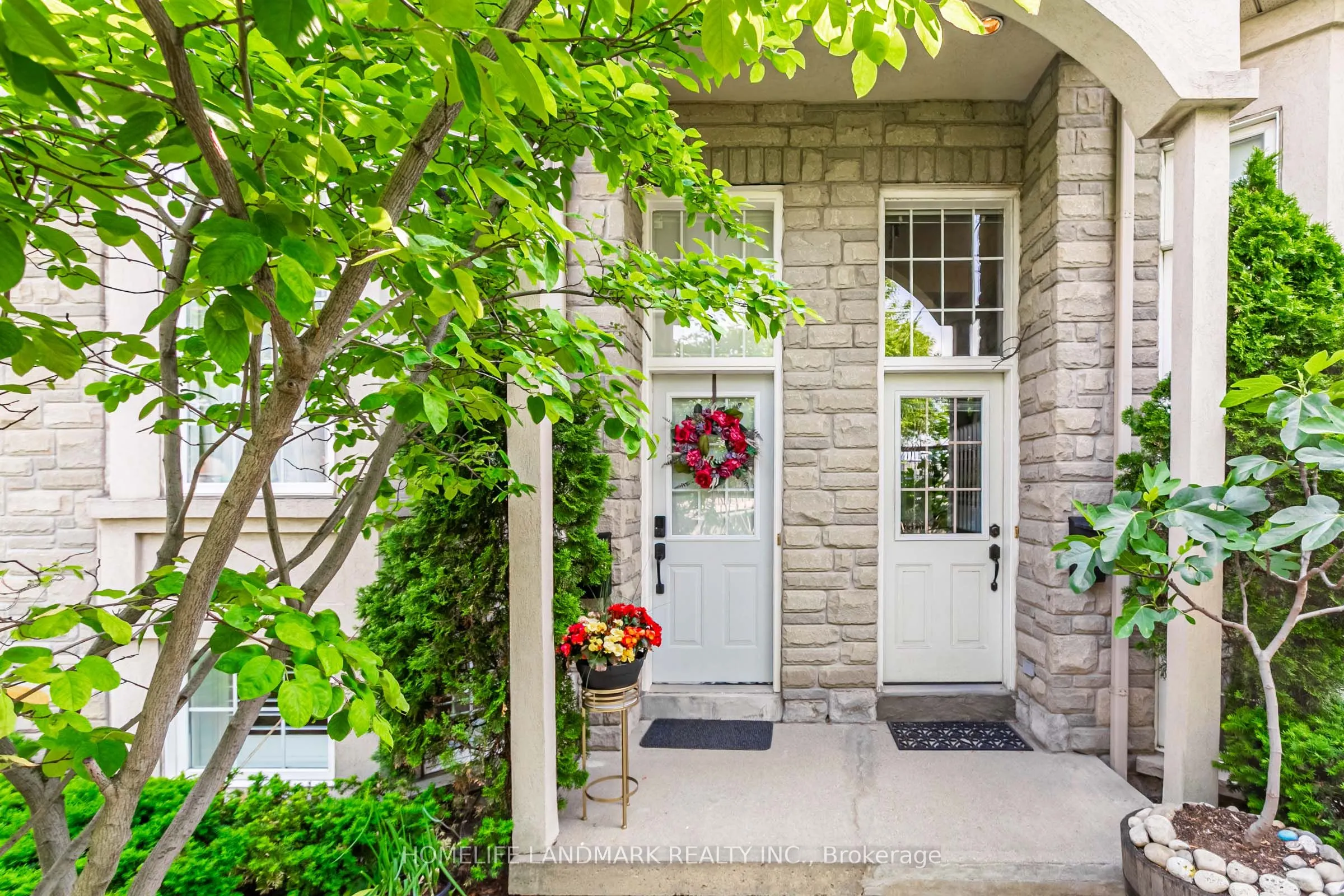 523B Royal York Road
