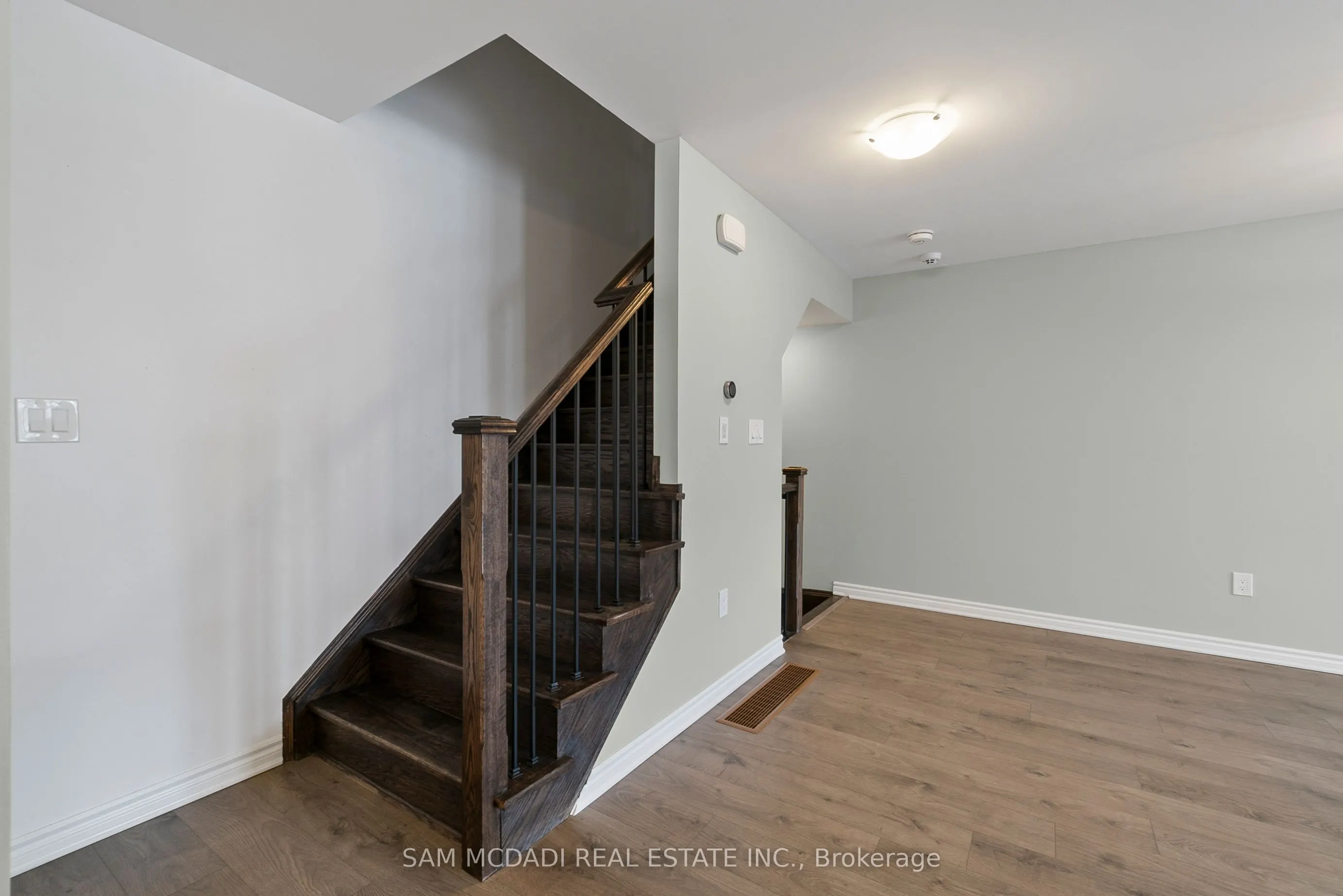 315 Murlock Heights