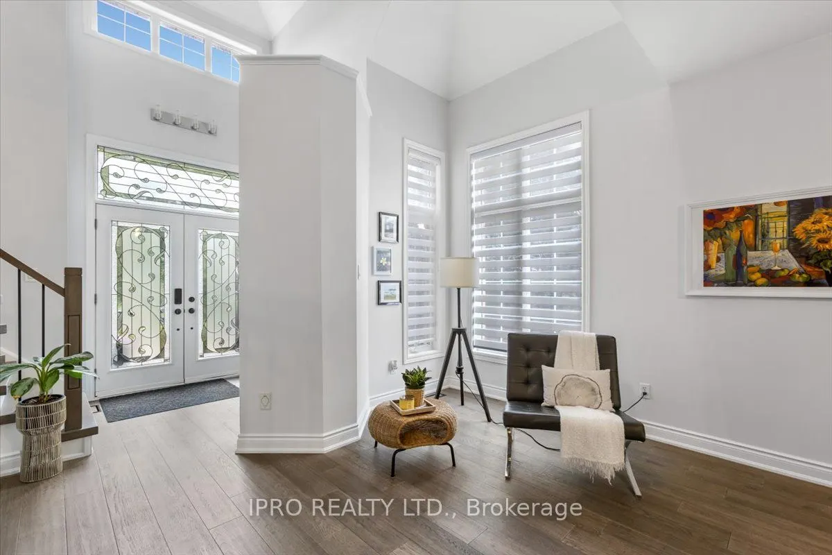 5 Chaplin Crescent