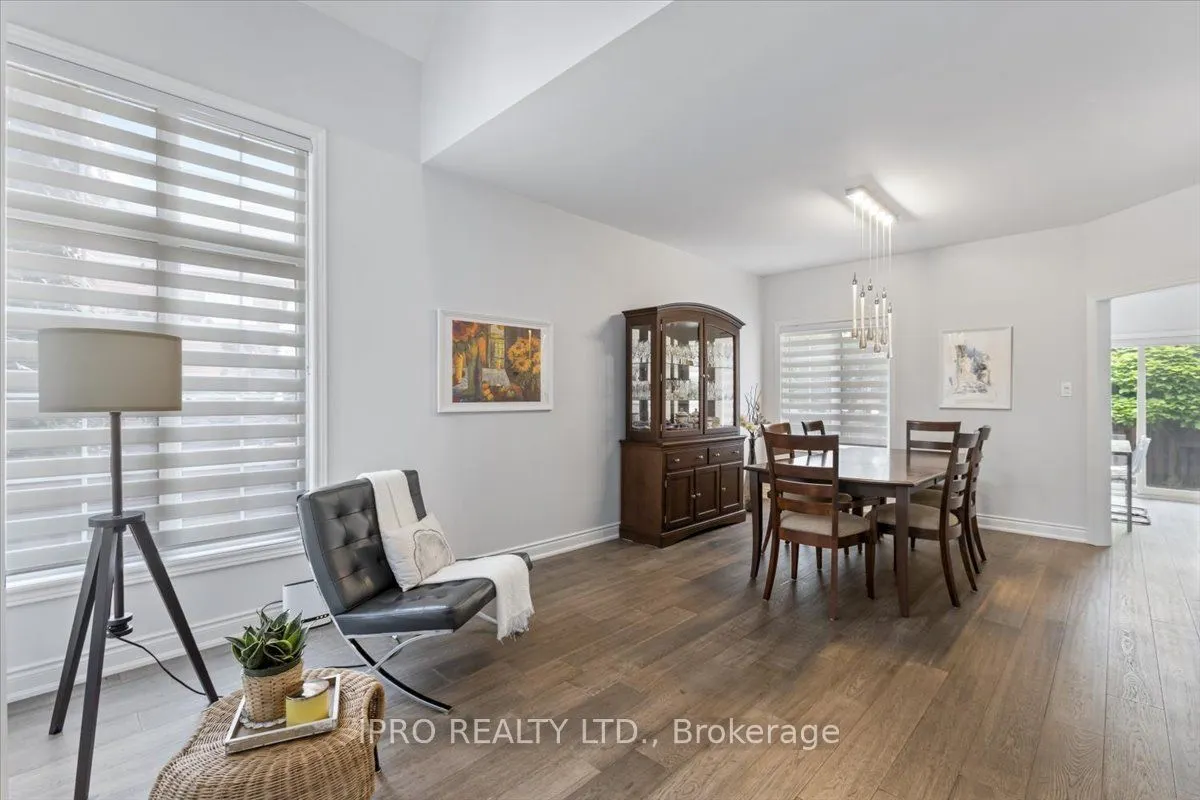 5 Chaplin Crescent
