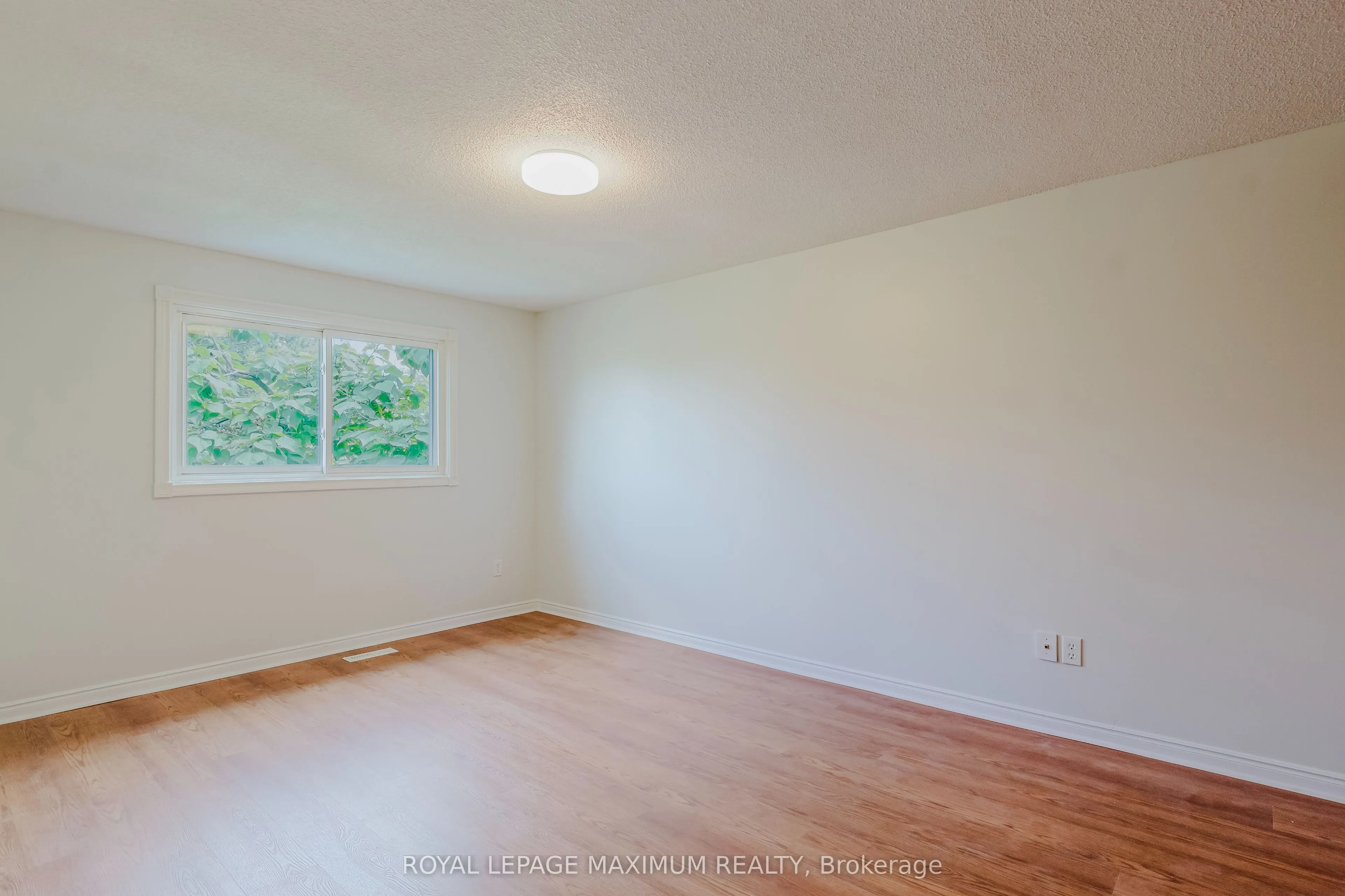 6 Cassander Crescent