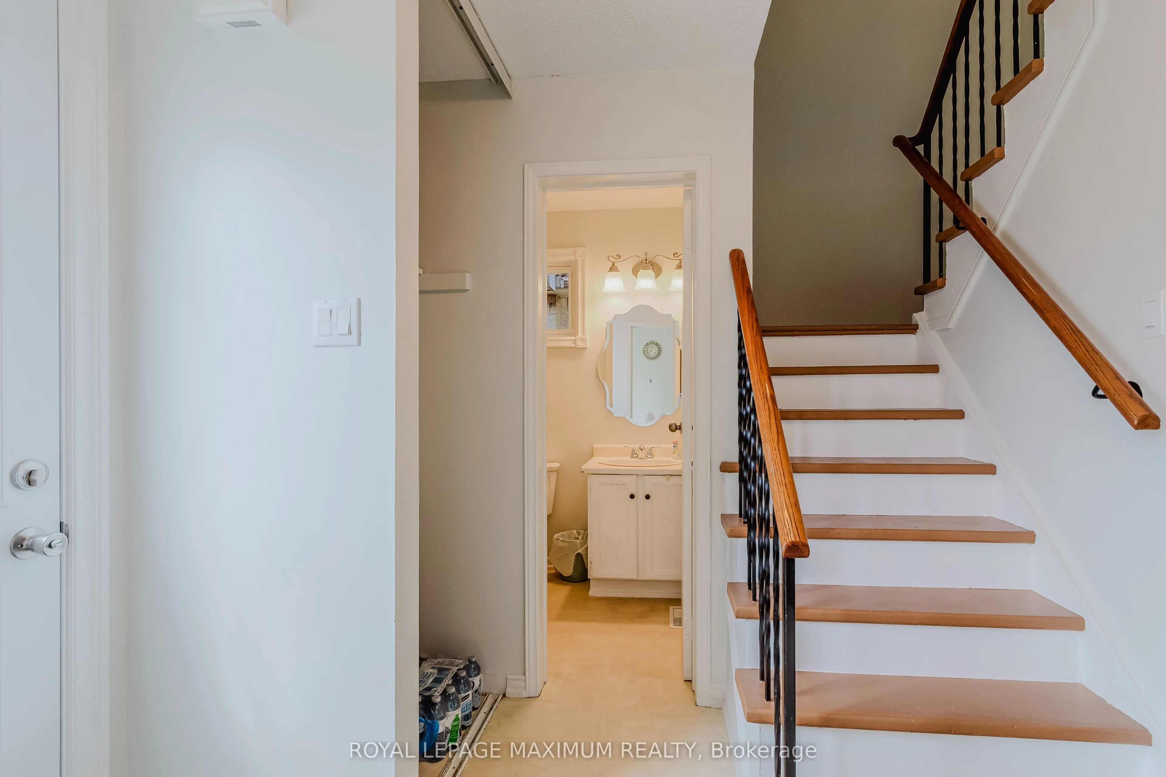 6 Cassander Crescent