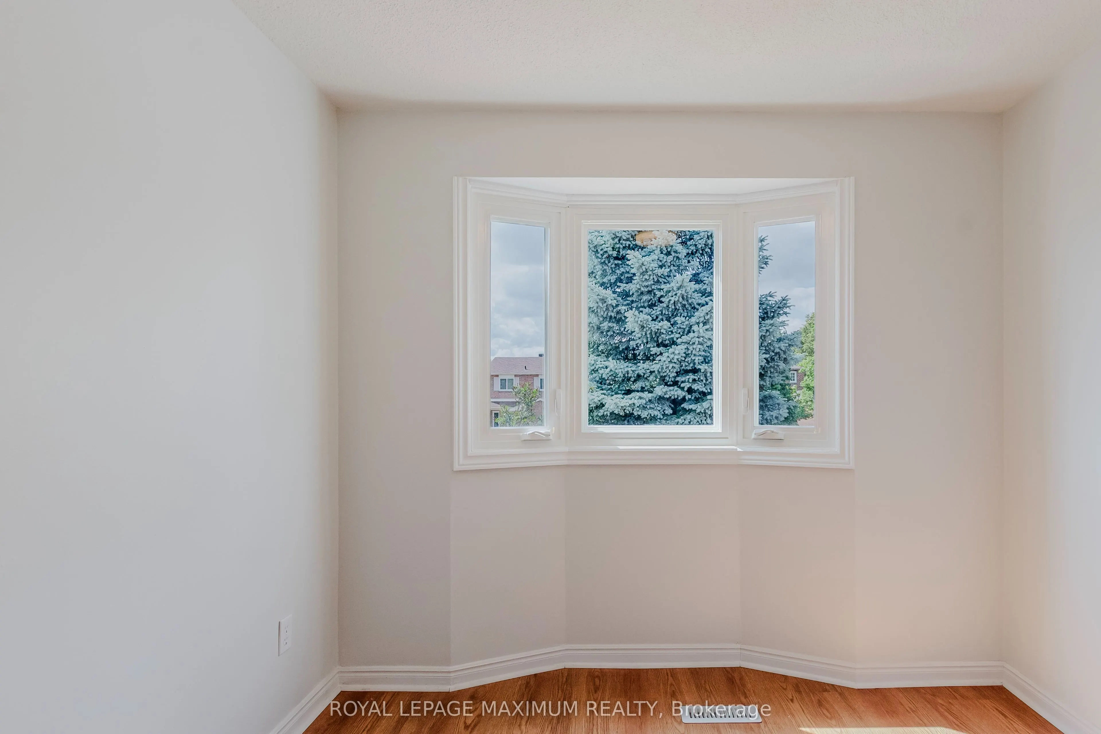 6 Cassander Crescent