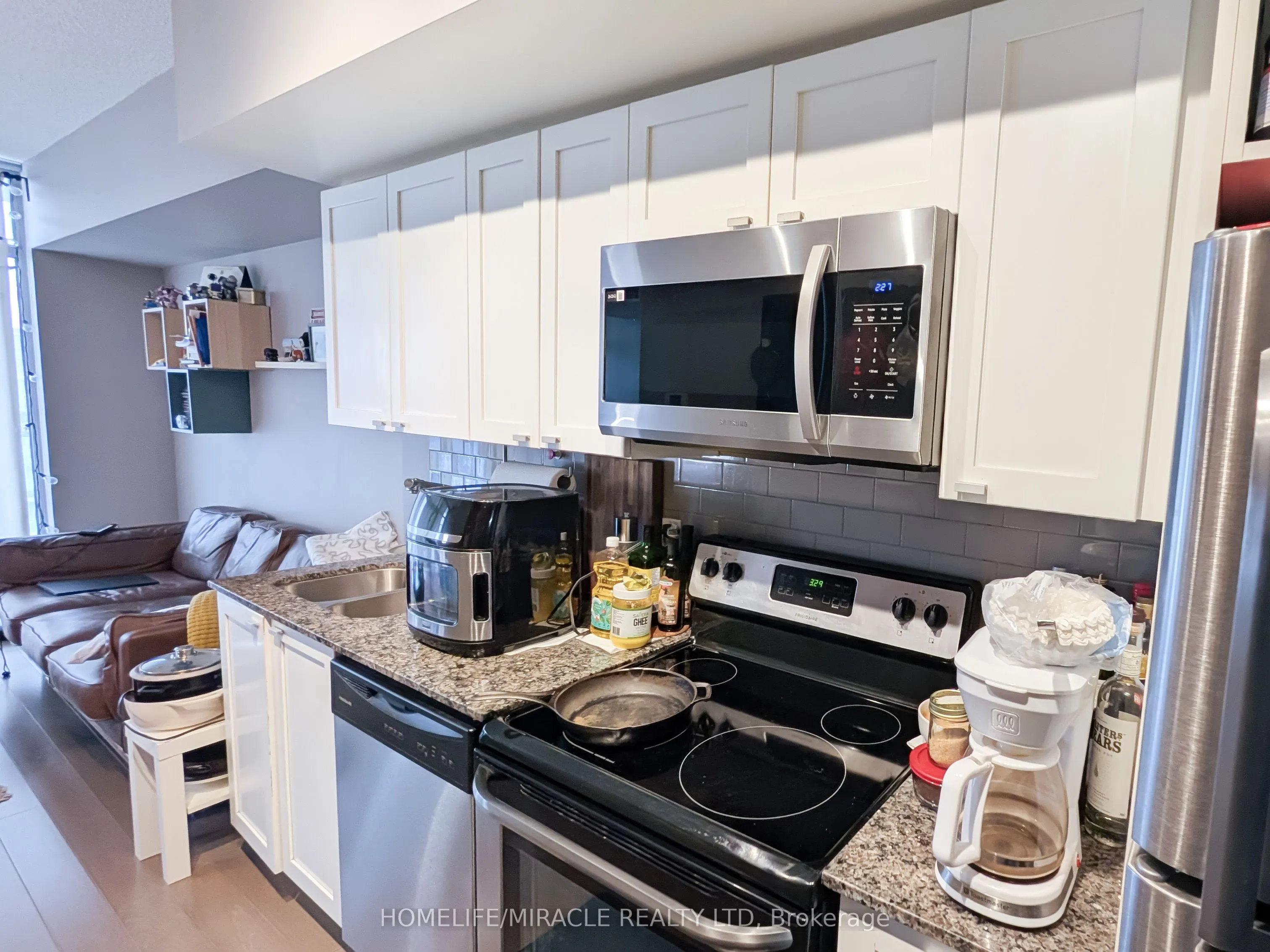 105 The Queensway, #3012