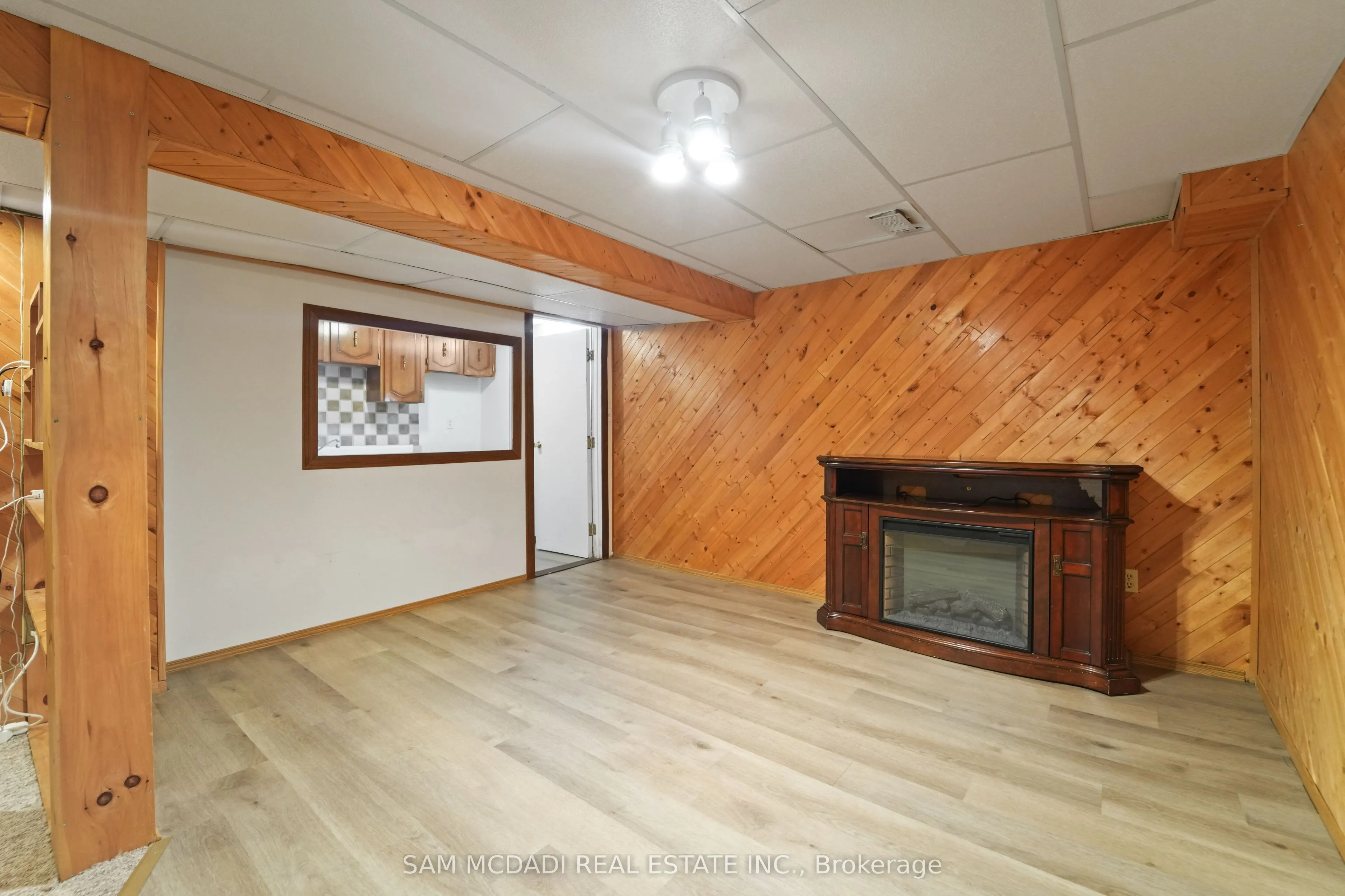 6486 Edenwood Drive