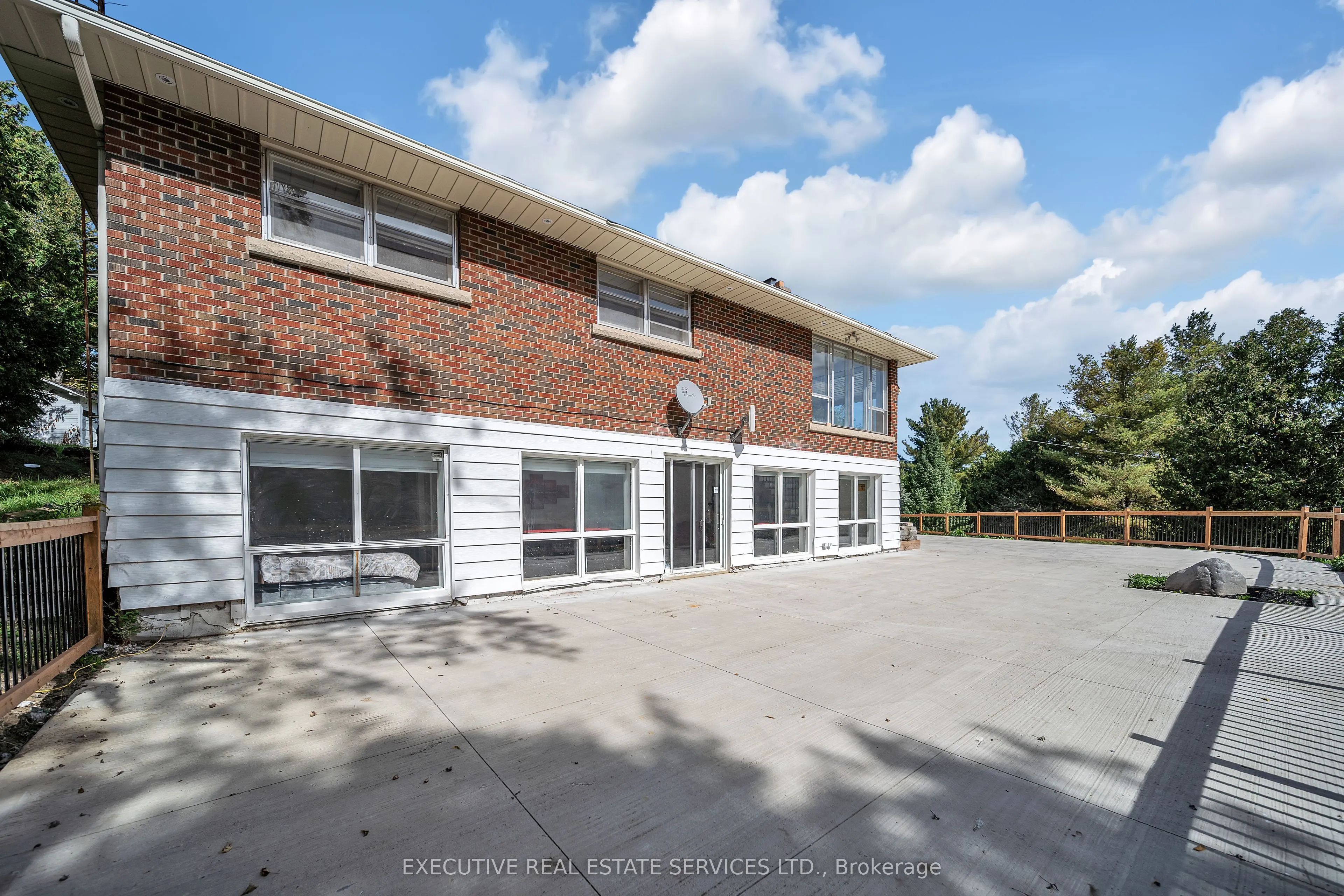 16198 Centreville Creek Road