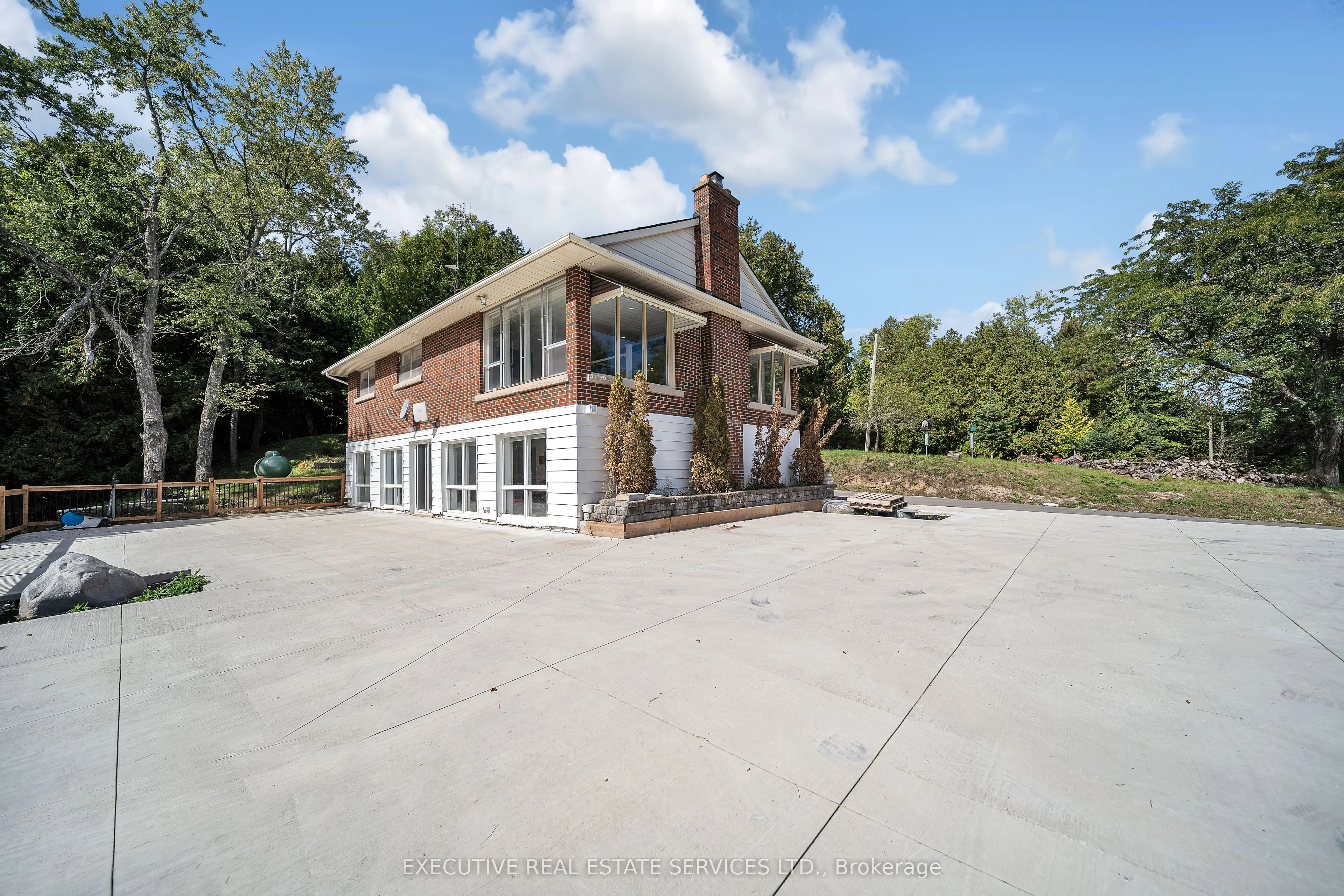 16198 Centreville Creek Road