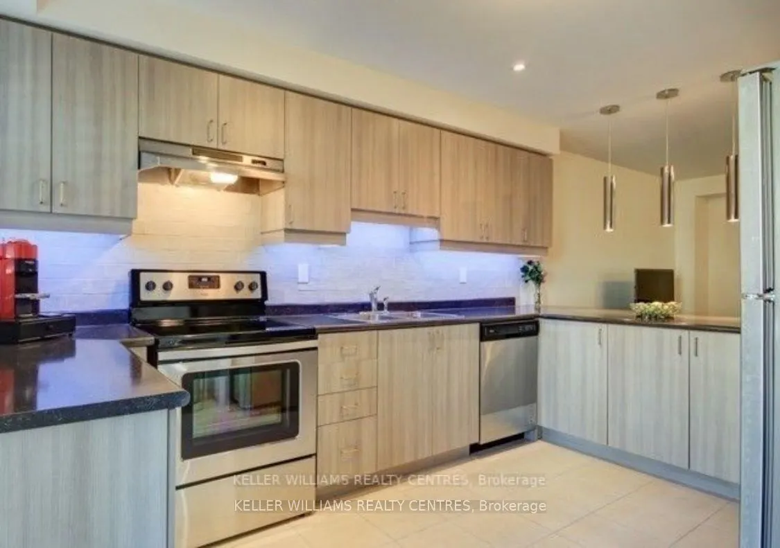 1570 Leblanc Court W
