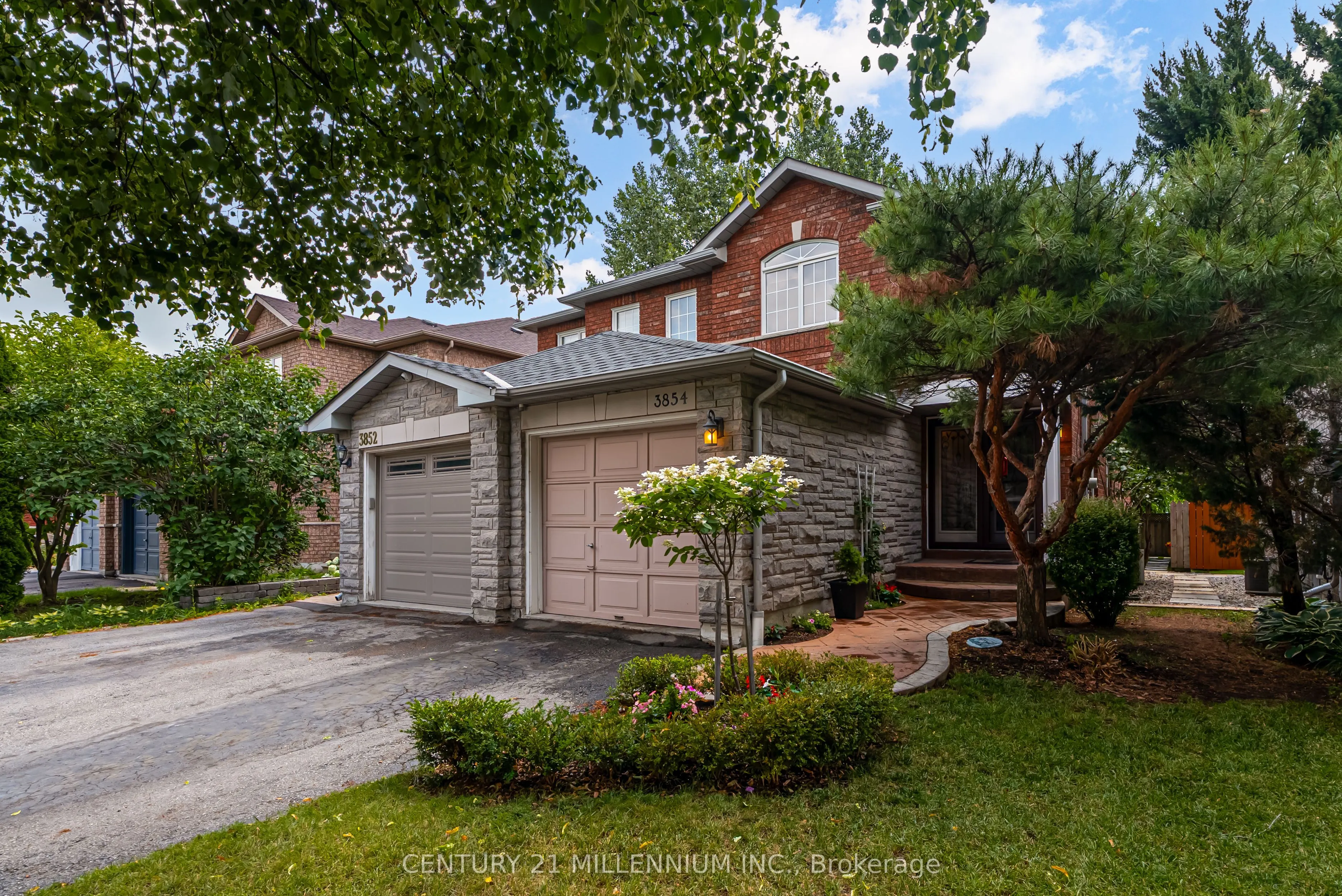 3854 Foxborough Trail