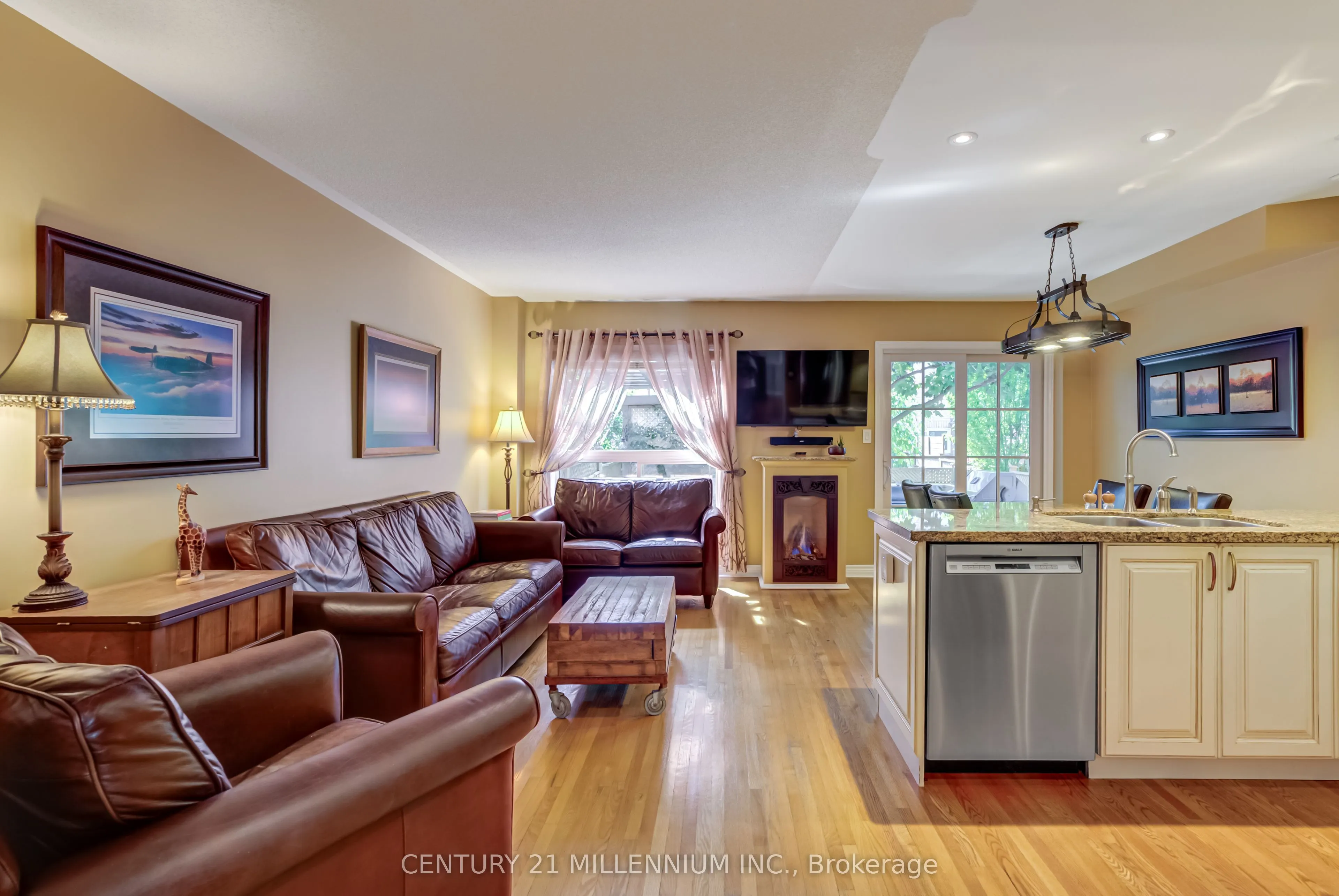 3854 Foxborough Trail