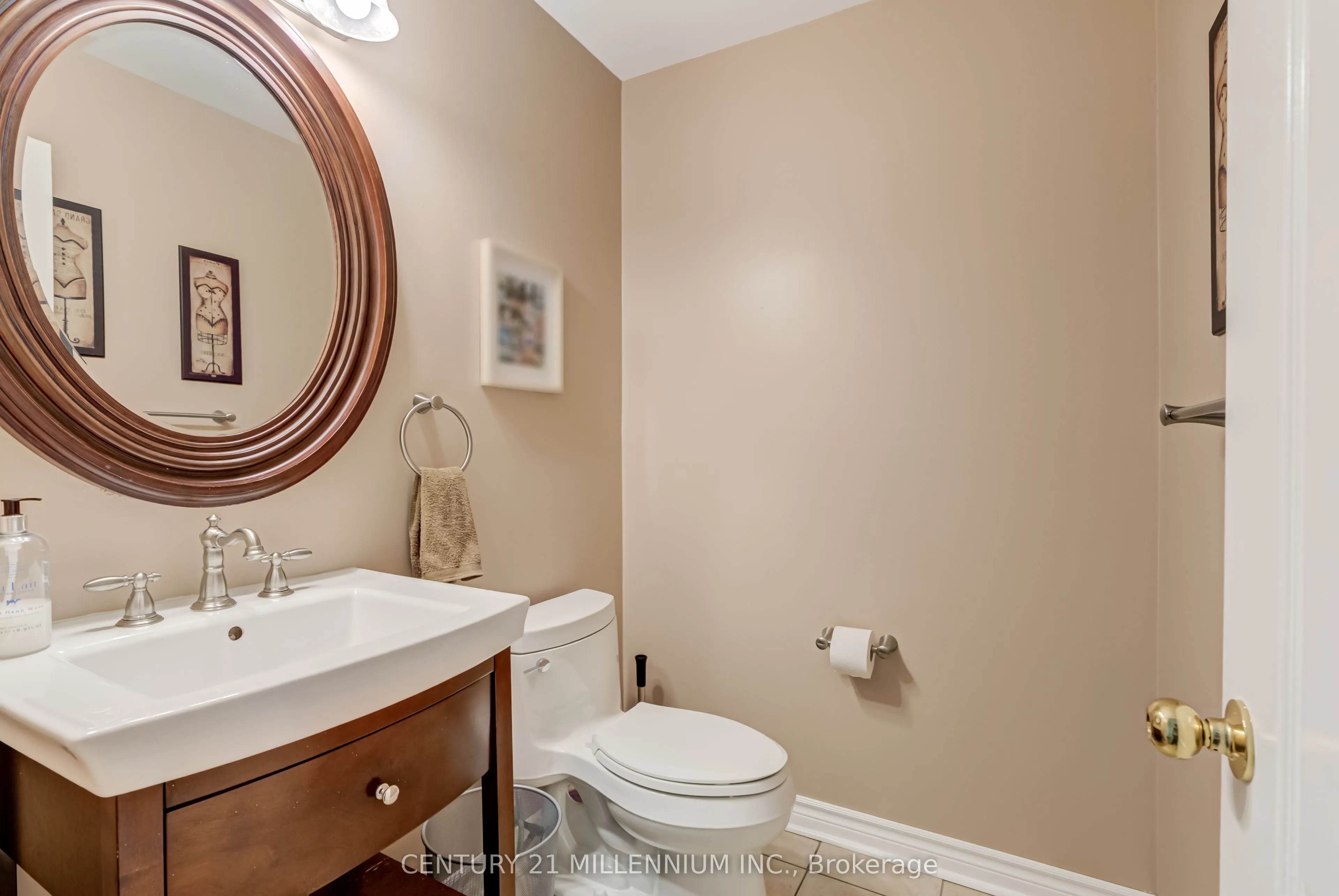 3854 Foxborough Trail