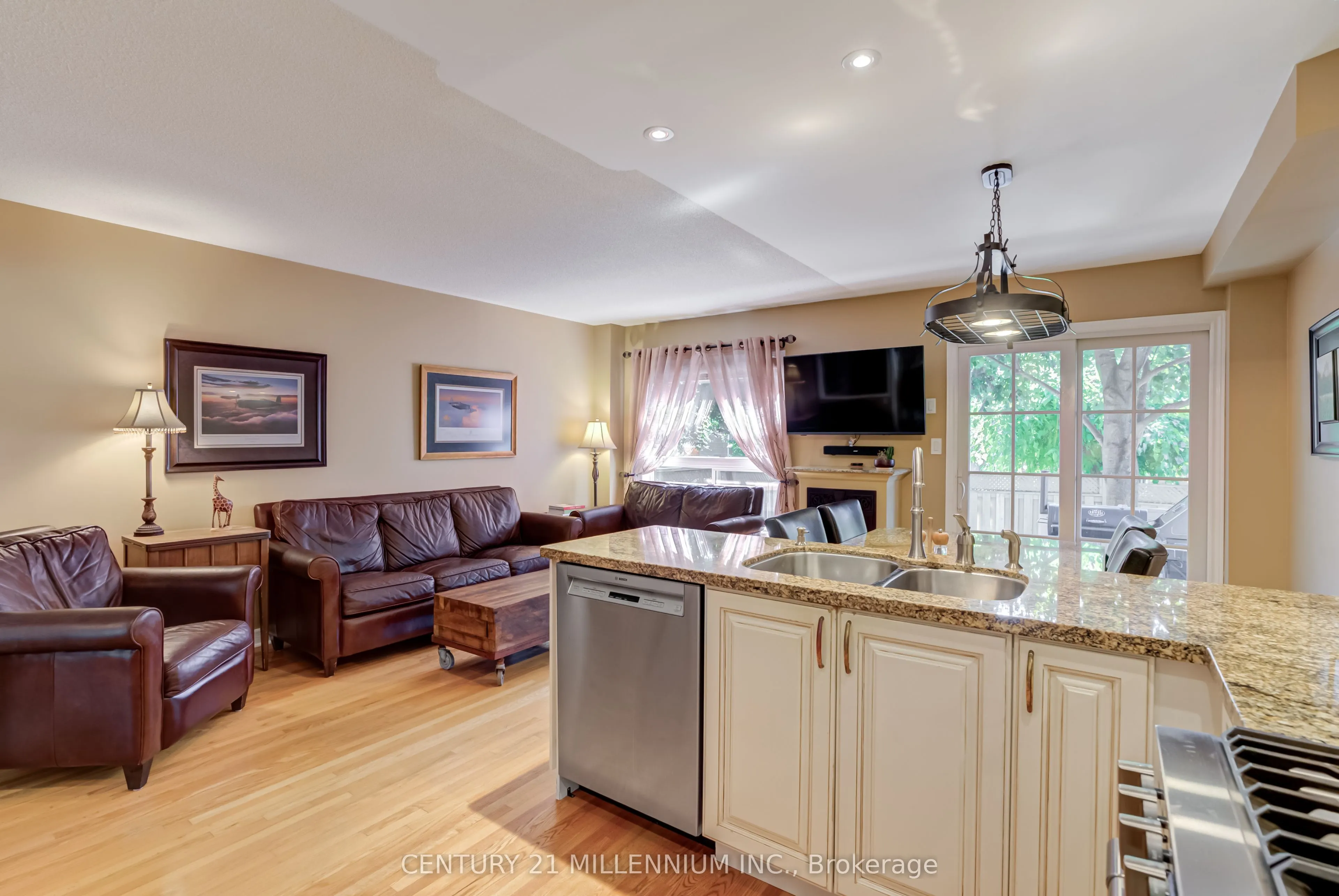 3854 Foxborough Trail