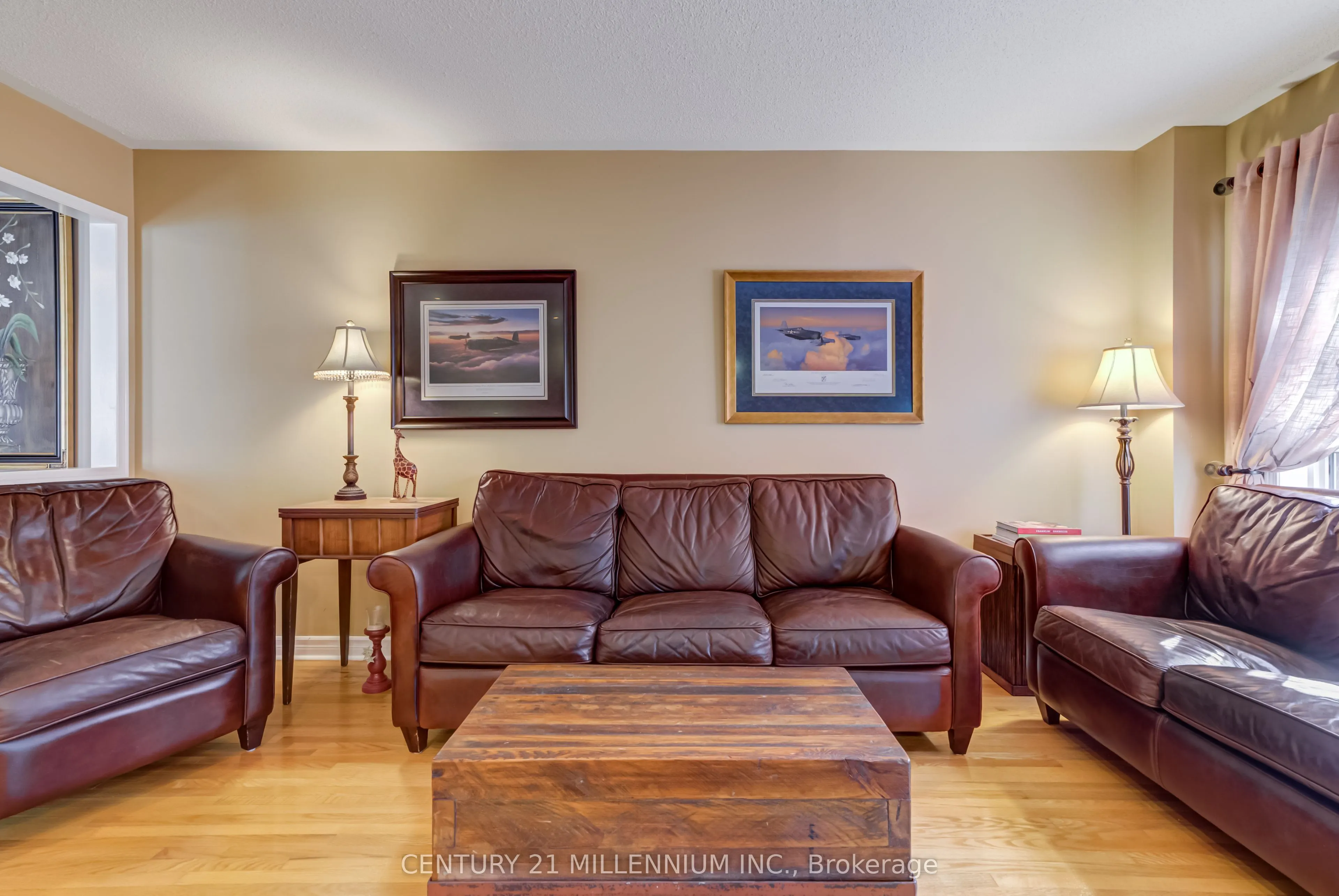 3854 Foxborough Trail