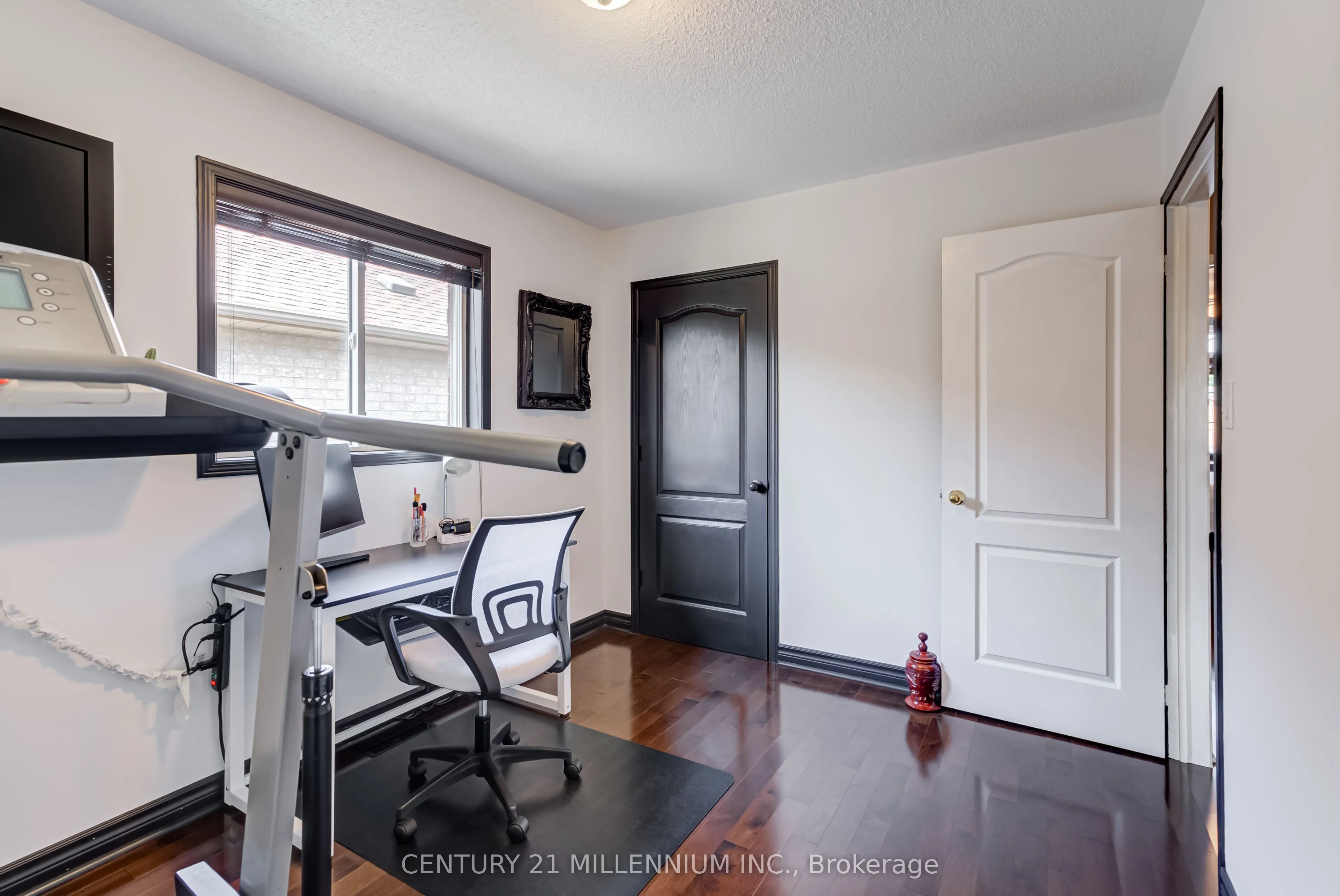 3854 Foxborough Trail
