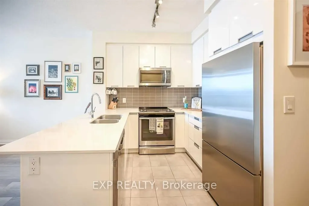 5025 Four Springs Avenue, #1305