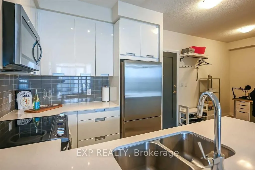 5025 Four Springs Avenue, #1305