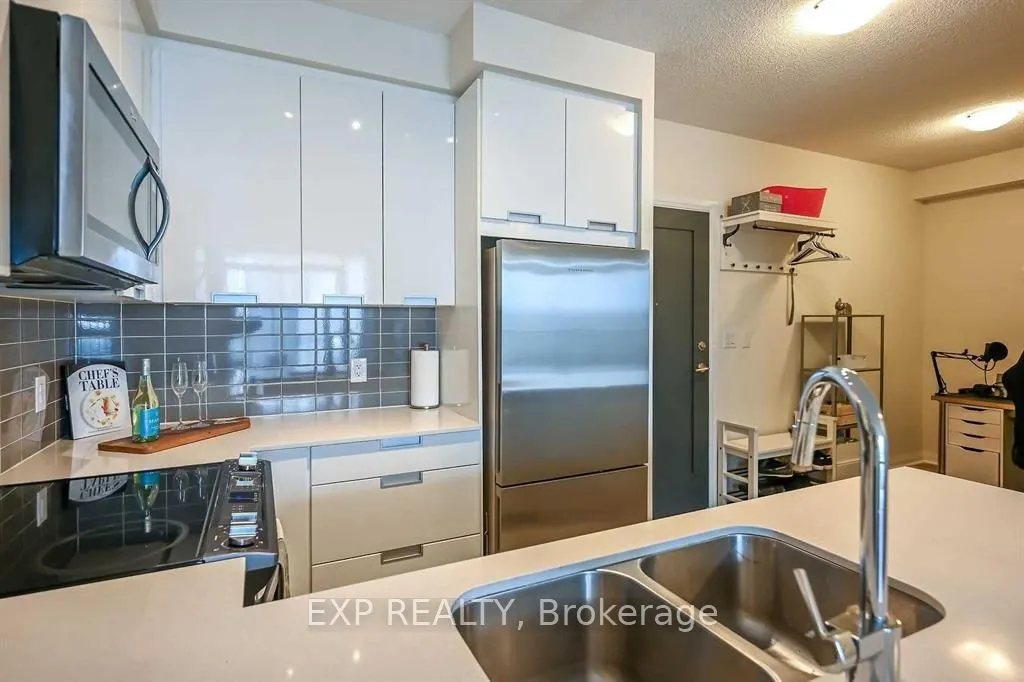 5025 Four Springs Avenue, #1305