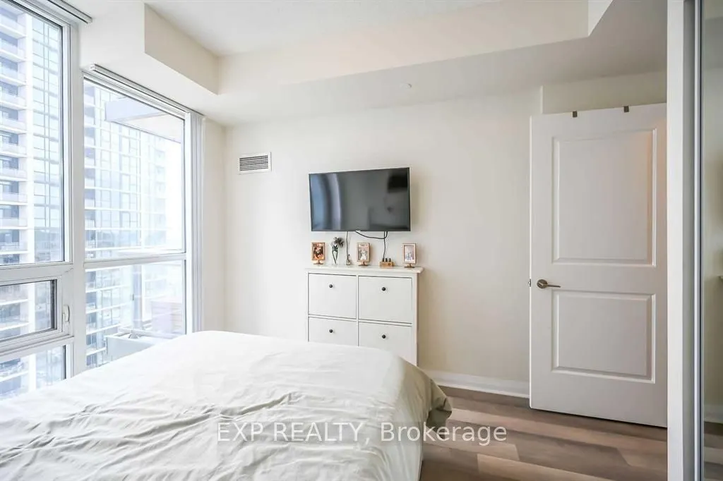 5025 Four Springs Avenue, #1305