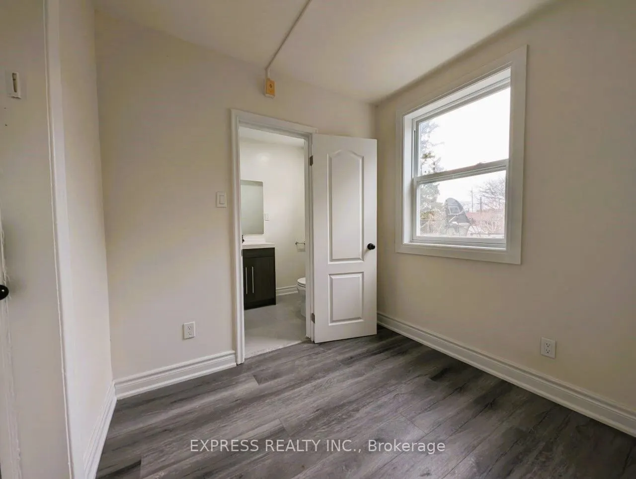 106 Lake Shore Drive, #4