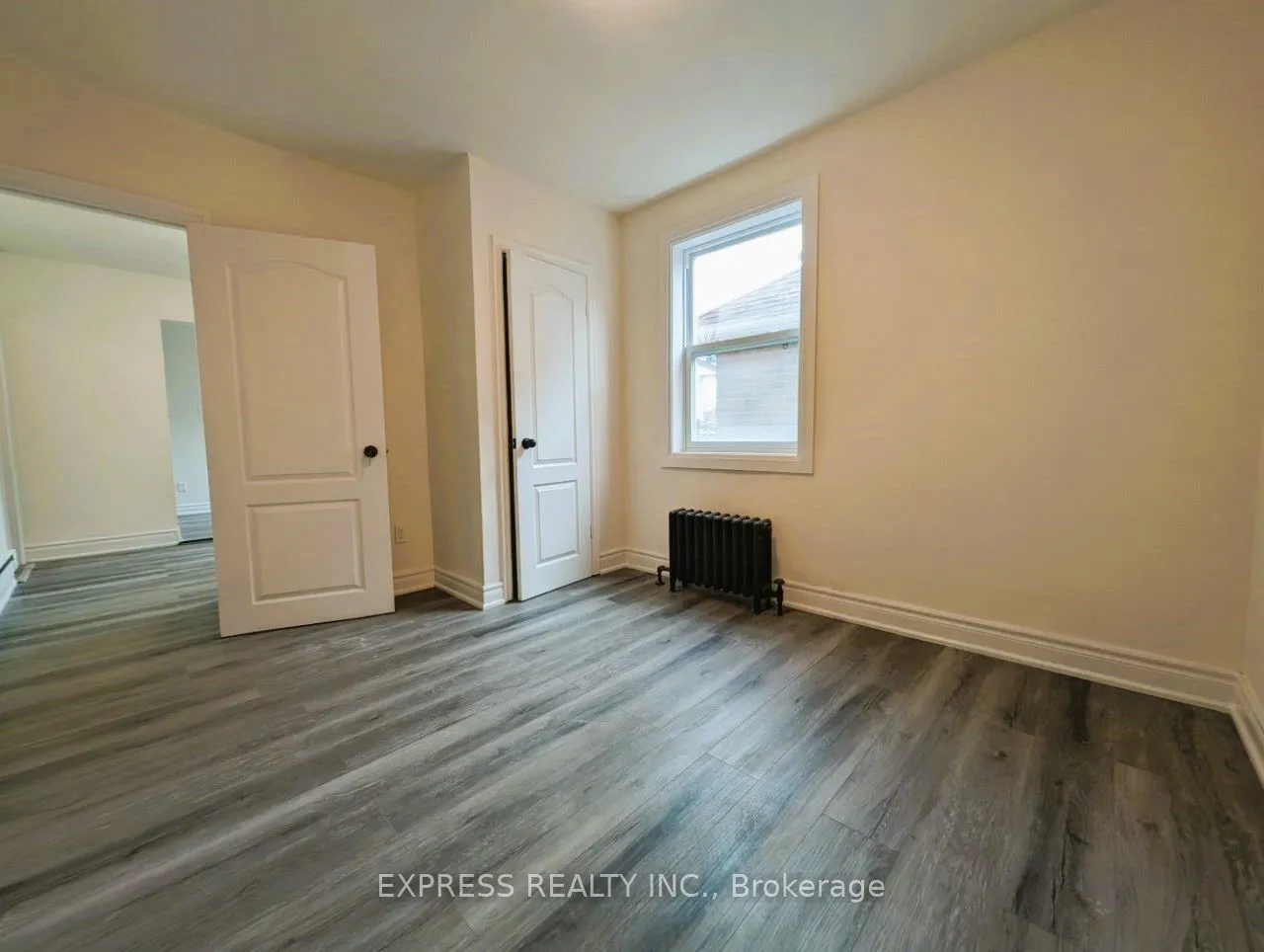 106 Lake Shore Drive, #4