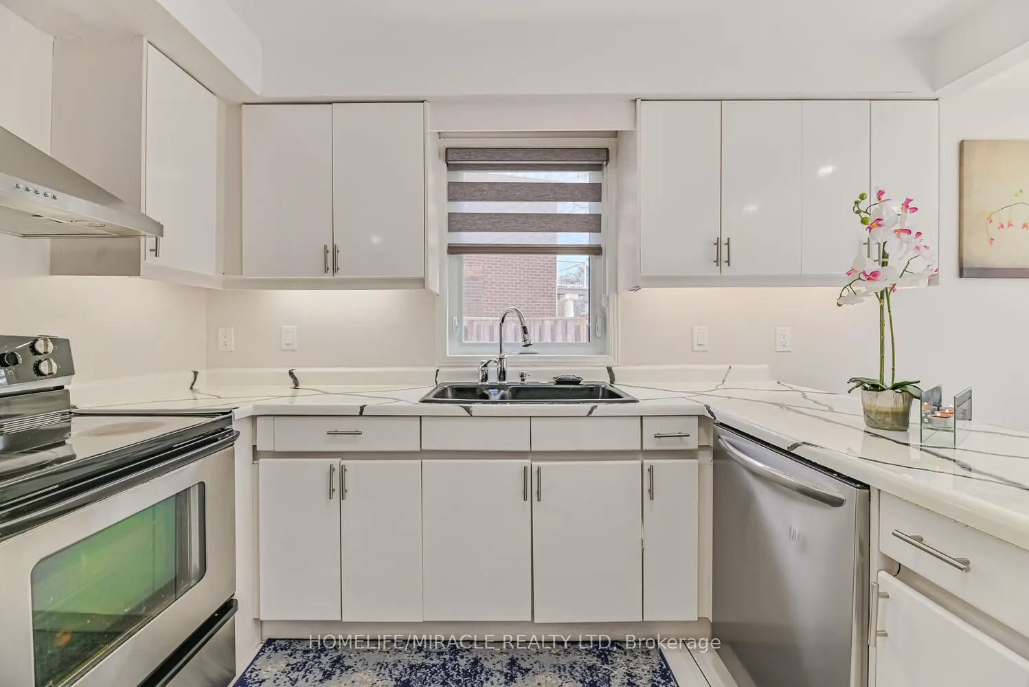 32 Plover Place