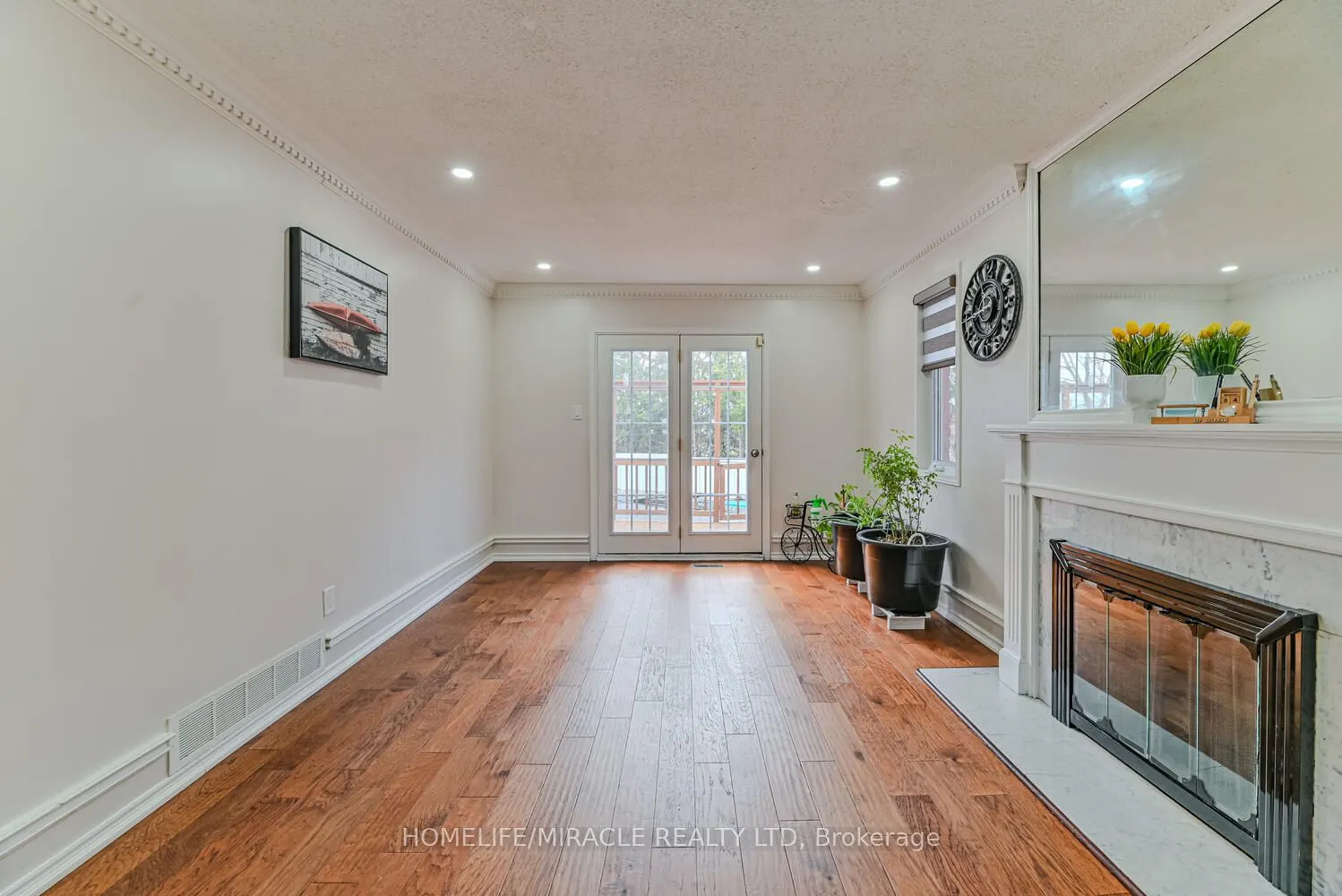 32 Plover Place