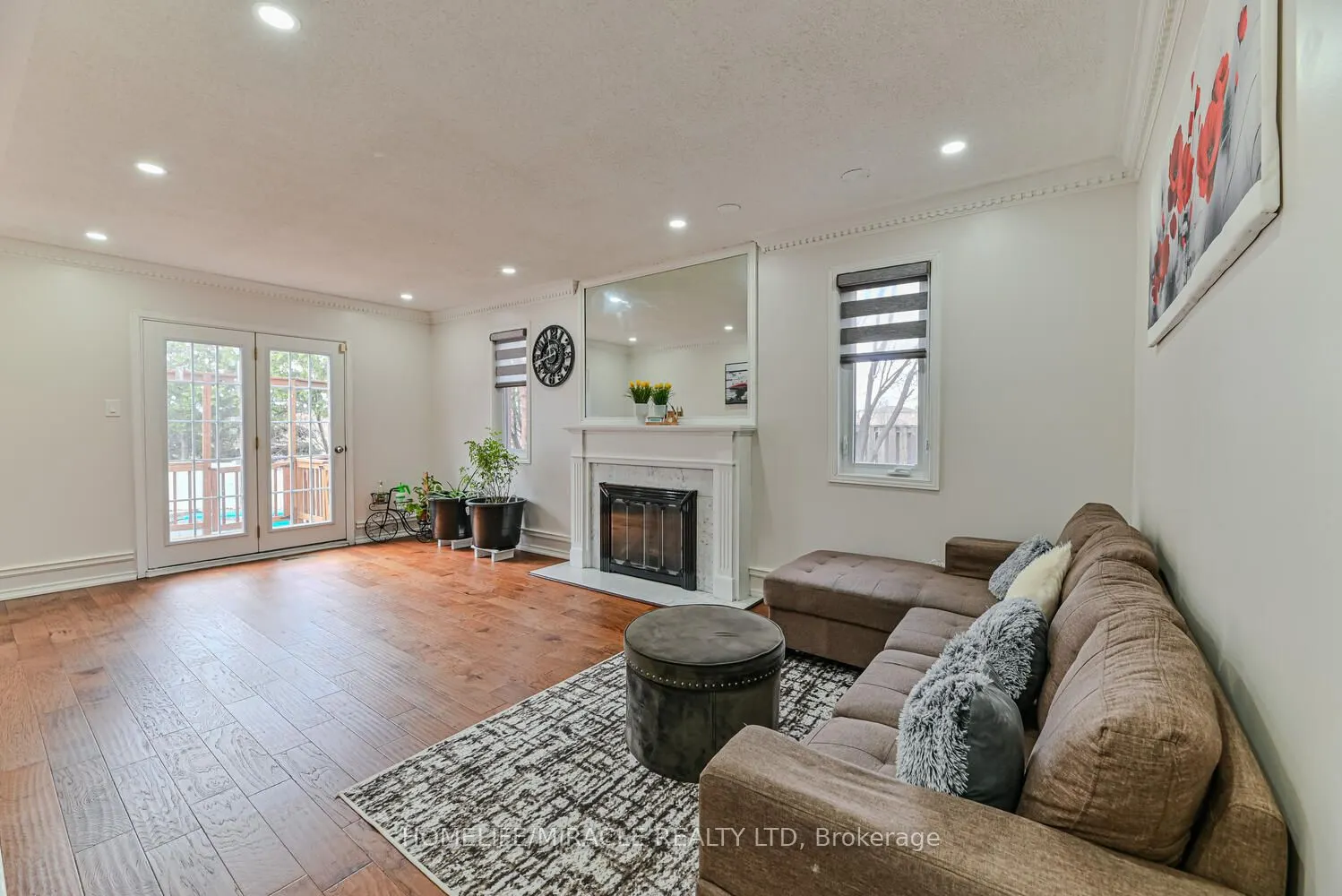 32 Plover Place