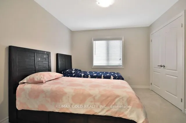2457 Quetico Crescent