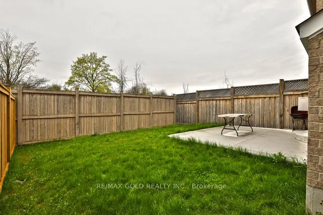 2457 Quetico Crescent
