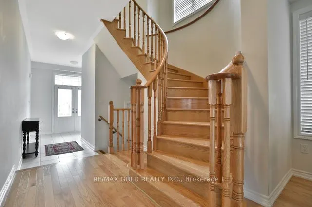 2457 Quetico Crescent