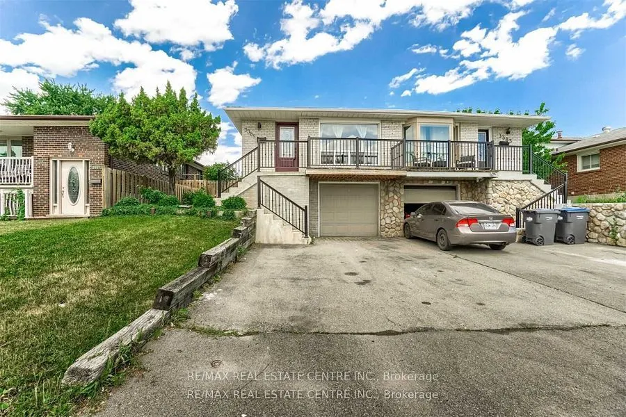 3385 Ellengale (Upper) Drive