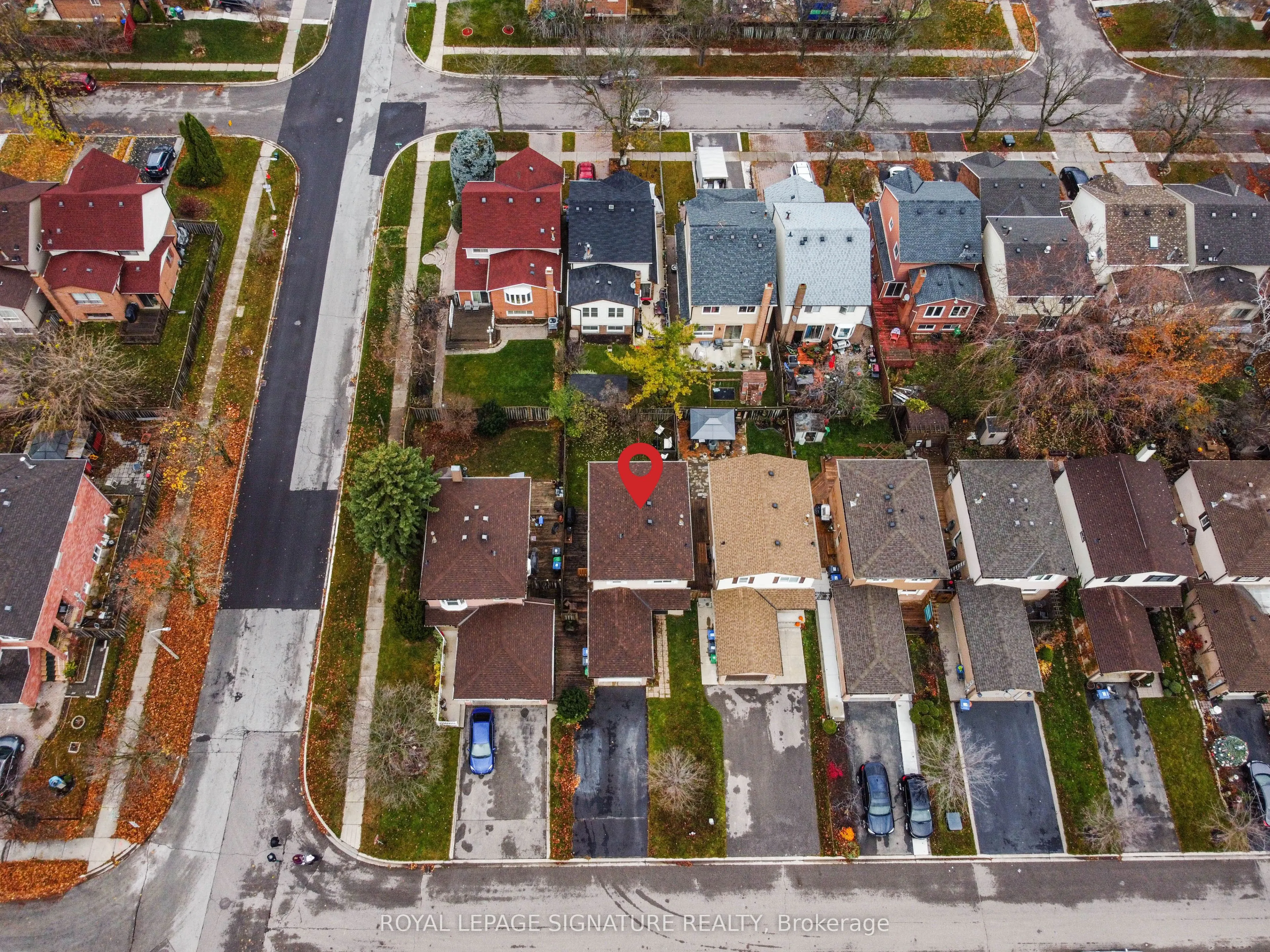 4 Greenleaf Crescent