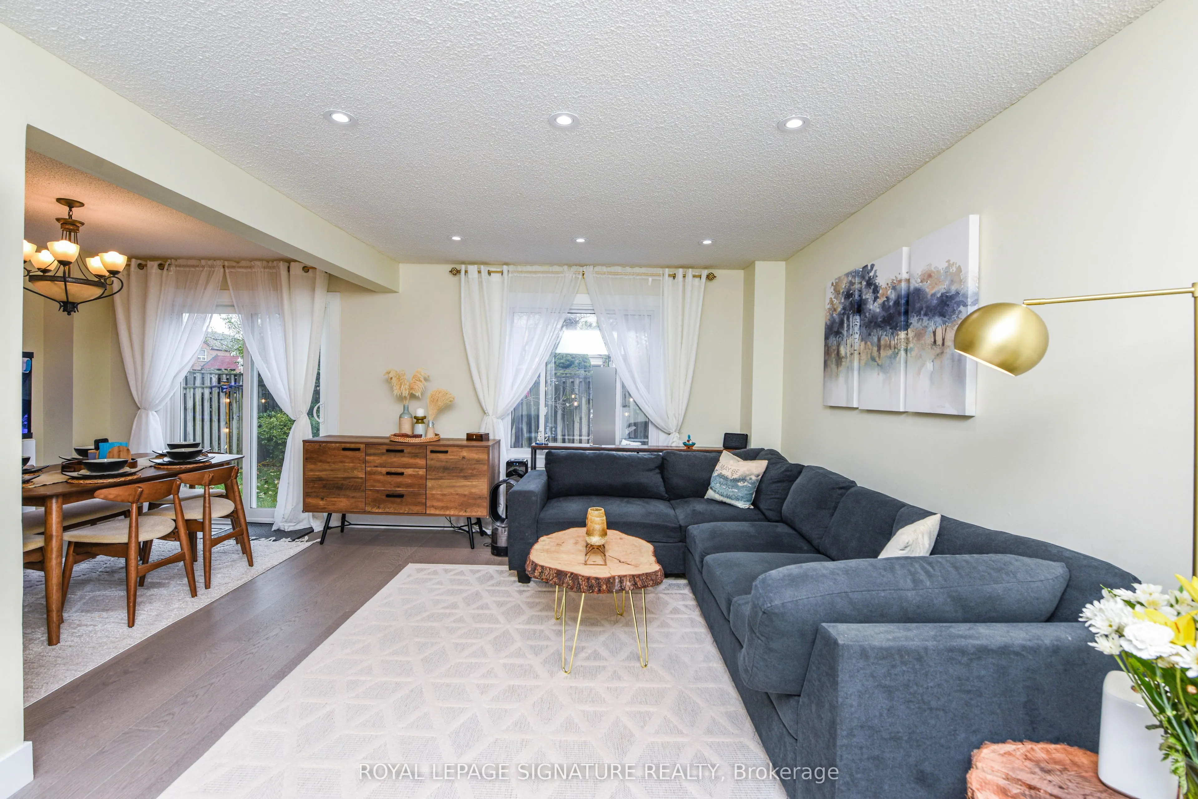 4 Greenleaf Crescent