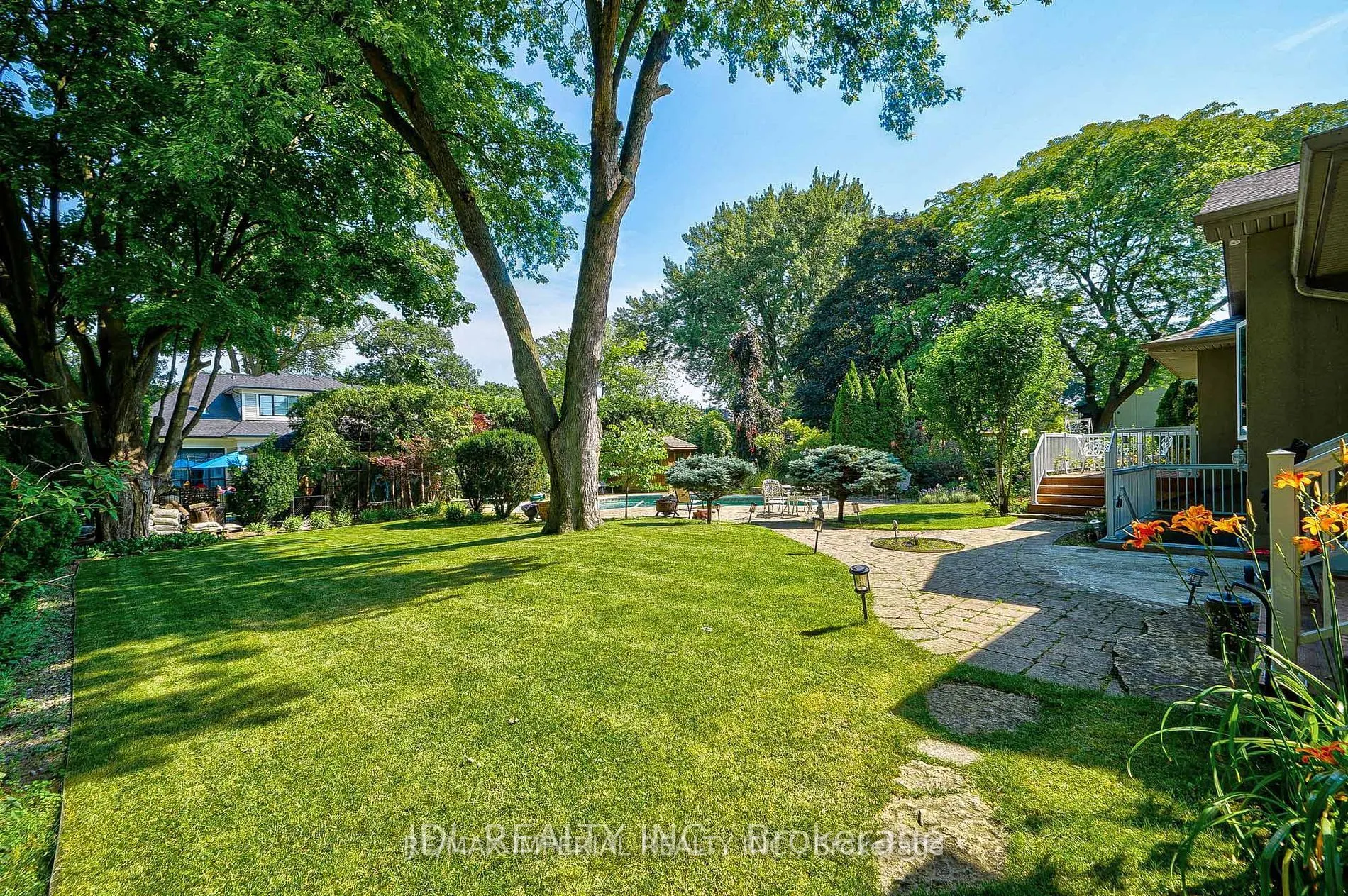 1066 Selby Avenue, #Lower