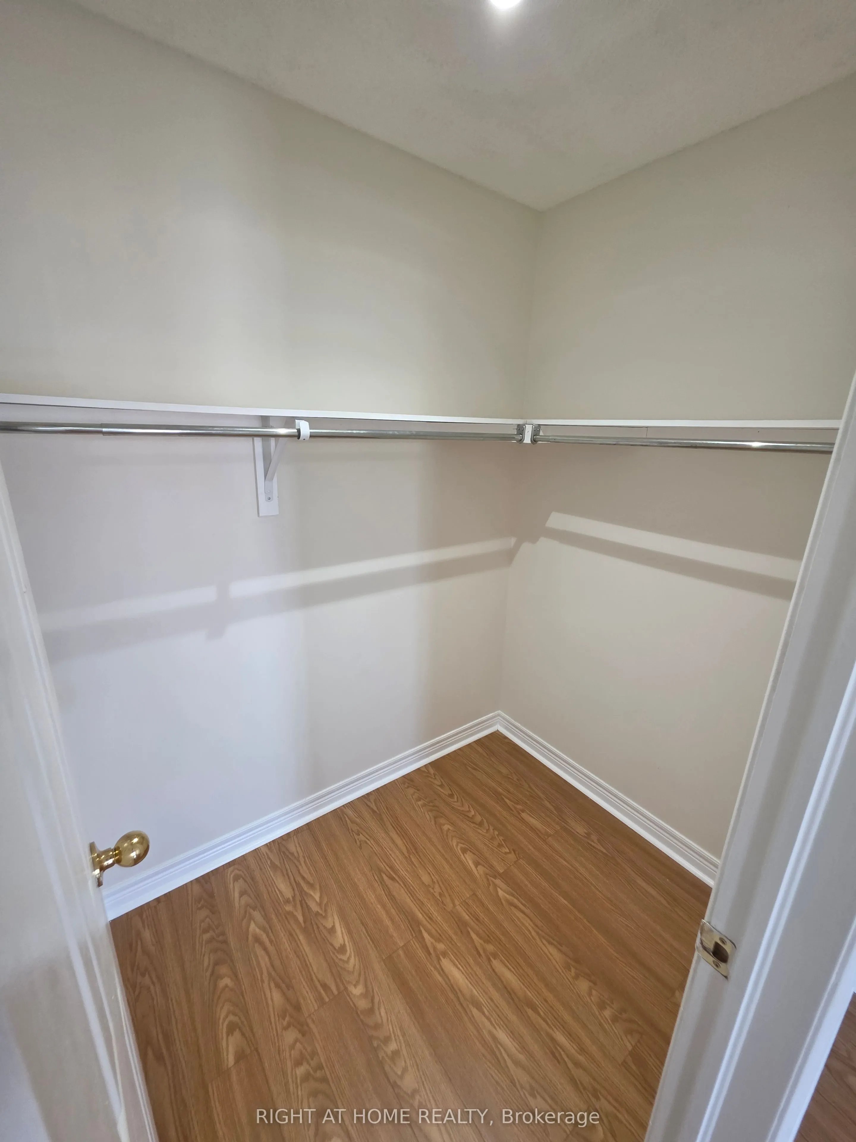 3249 Cabano Crescent