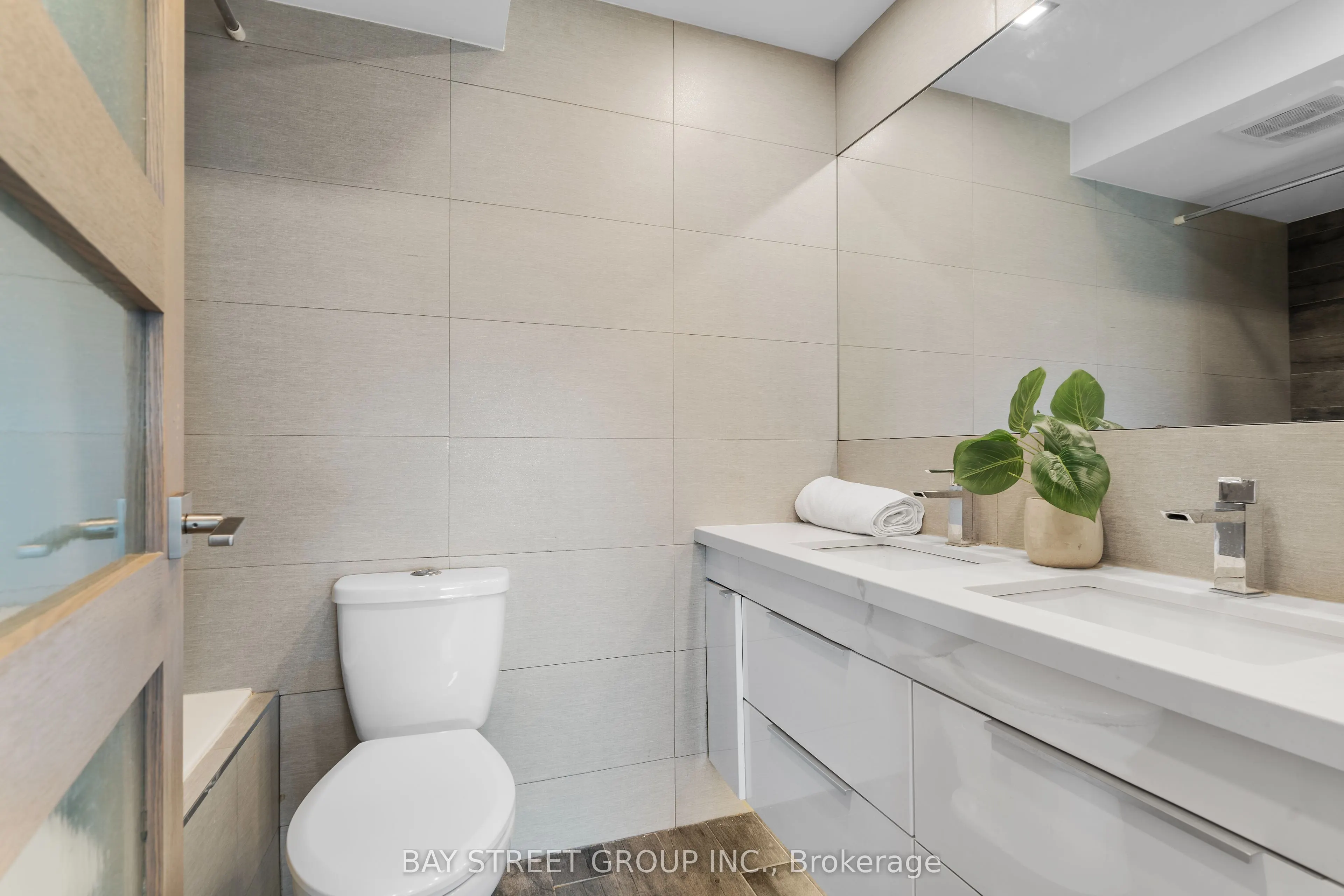 530 Lolita Gardens, ##1201