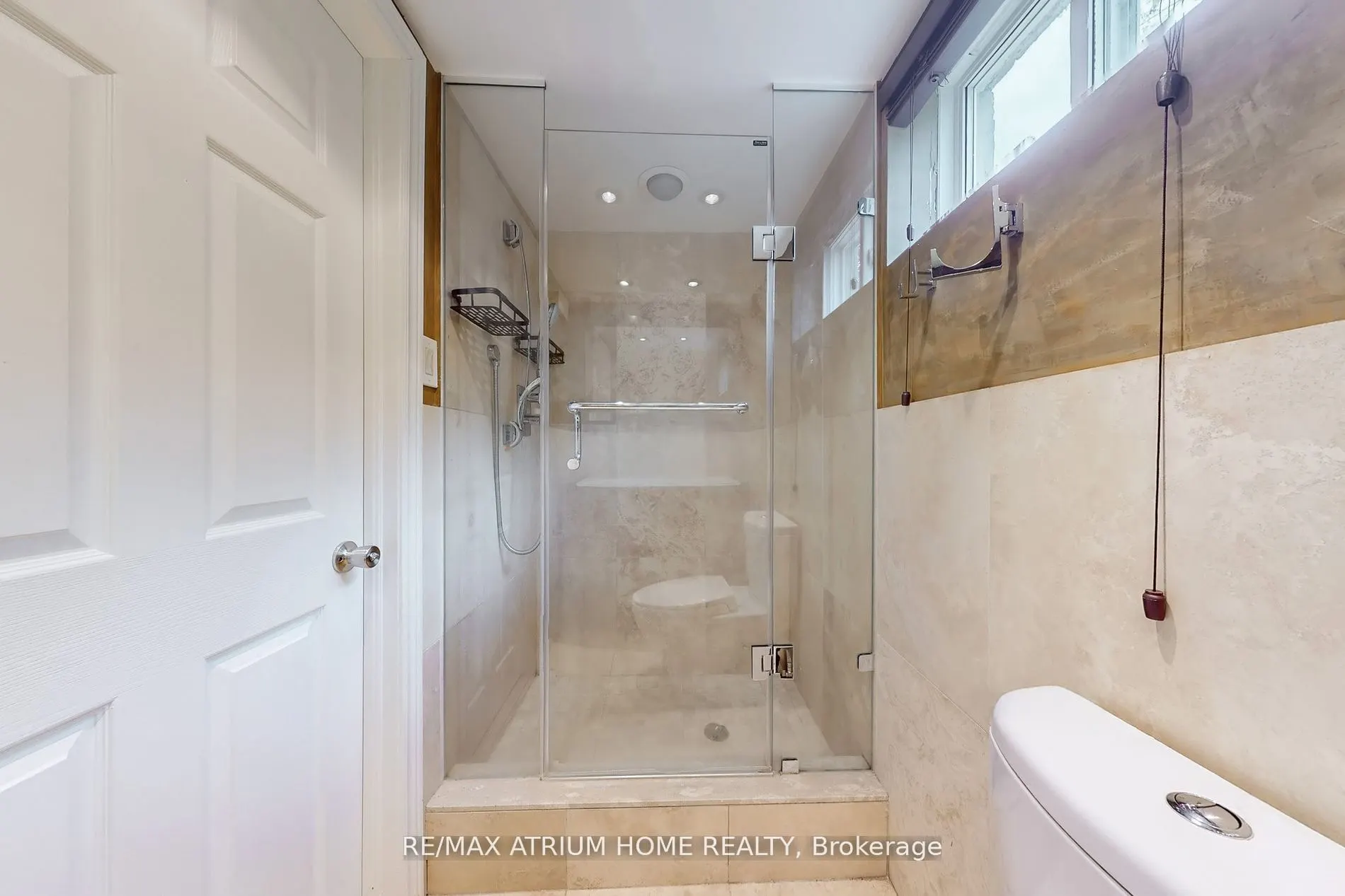 3672 Galeair Court