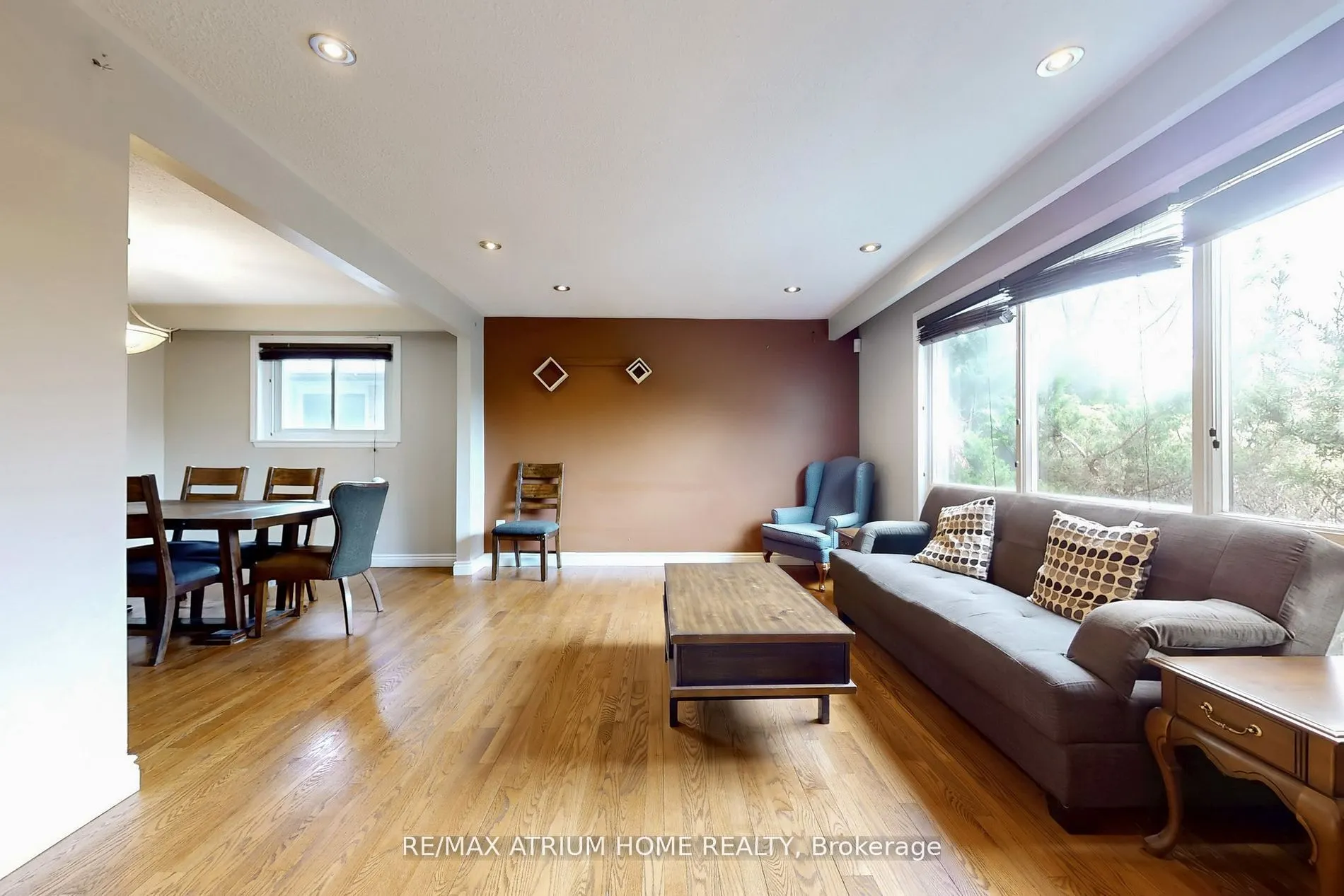 3672 Galeair Court