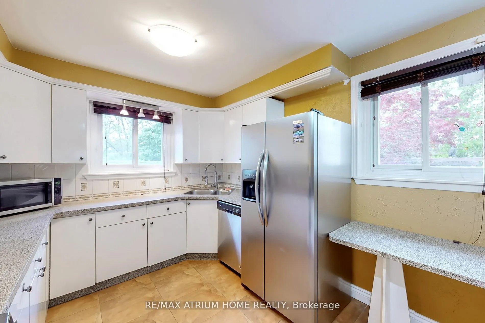 3672 Galeair Court