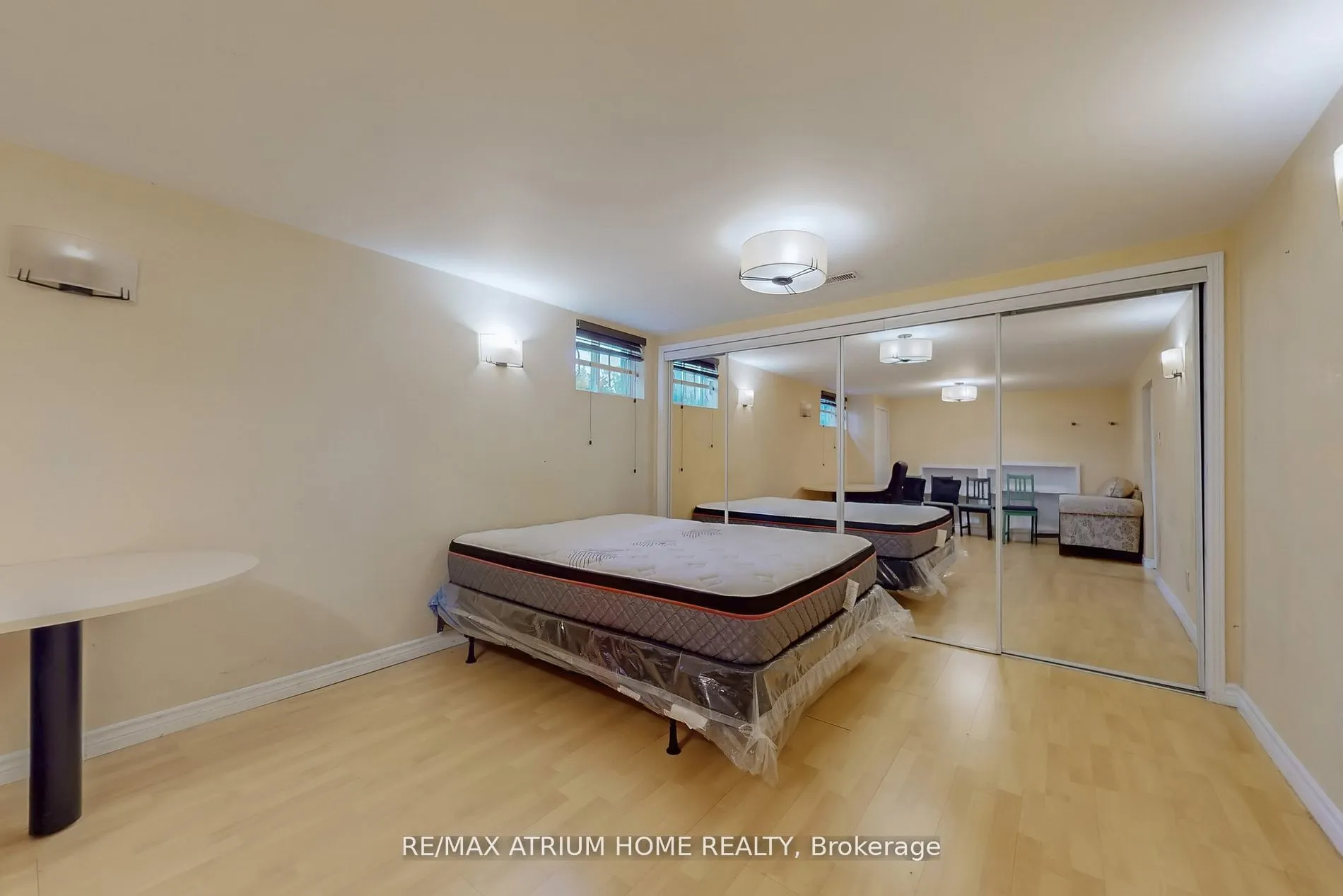 3672 Galeair Court
