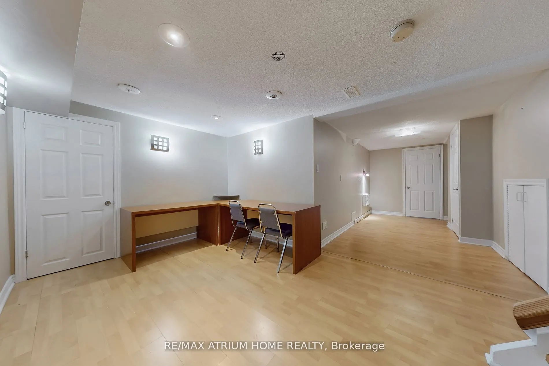 3672 Galeair Court