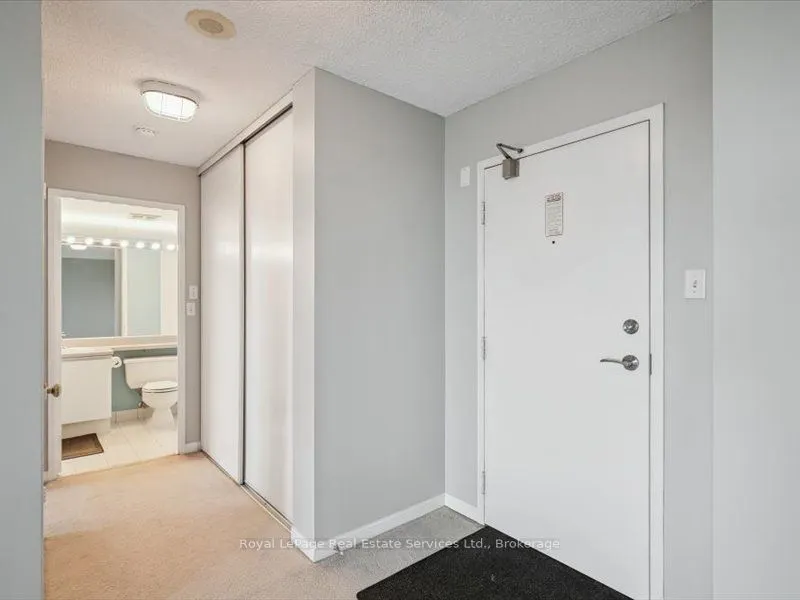 10 Laurelcrest Street, #910