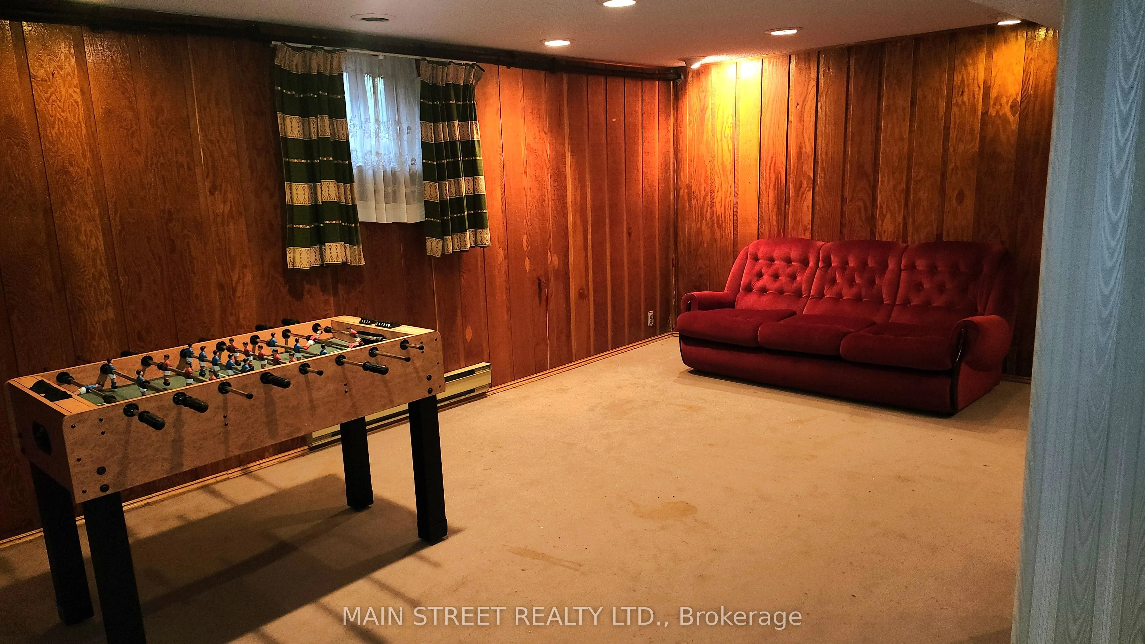 37 Fairlin Drive