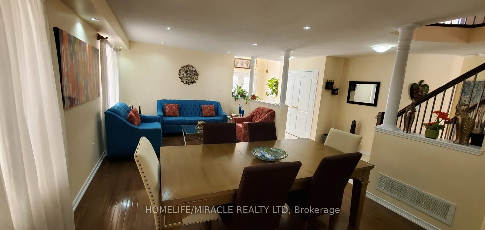 28 Bramfield Street