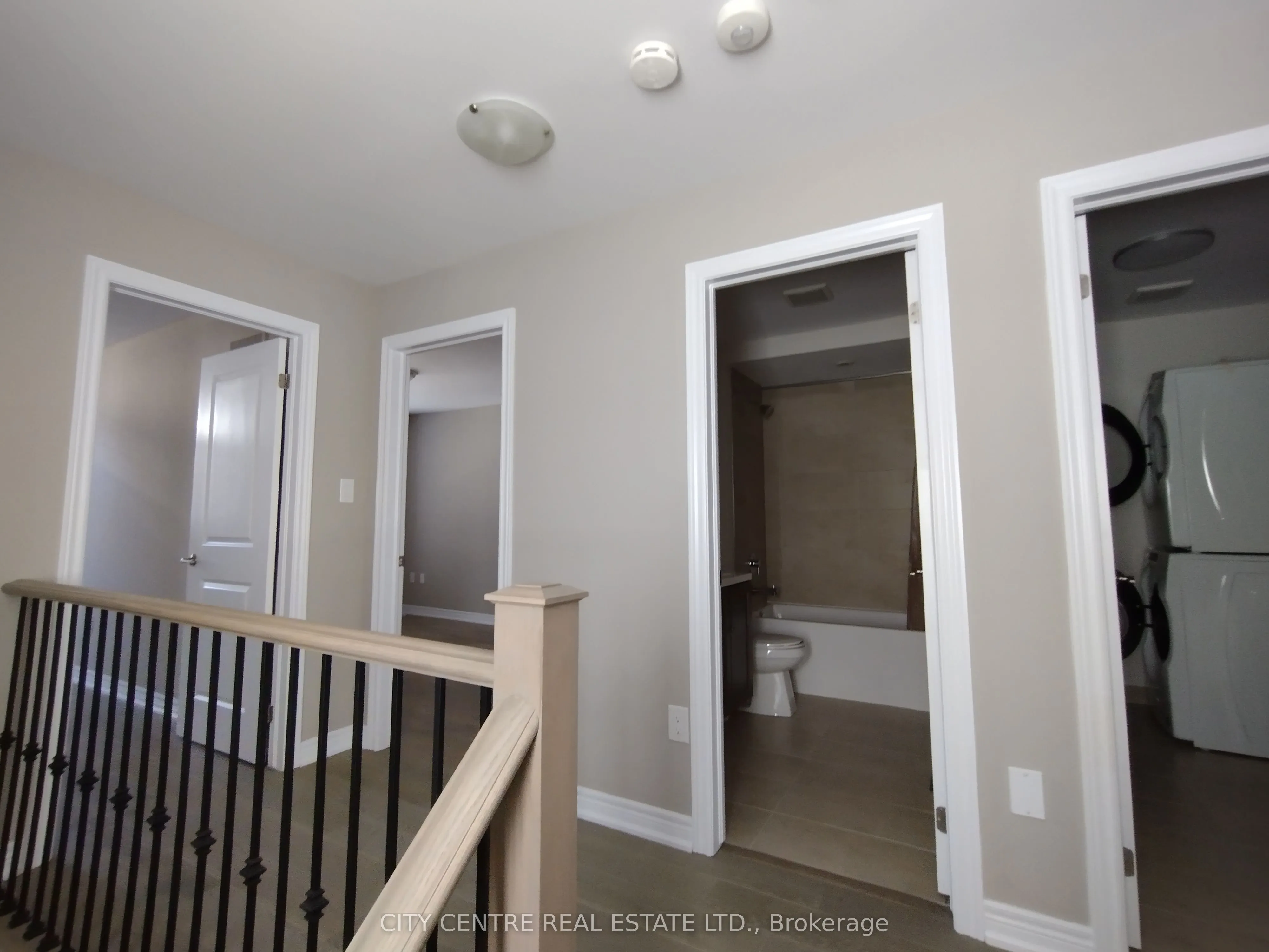 3329 Mockingbird Common Court