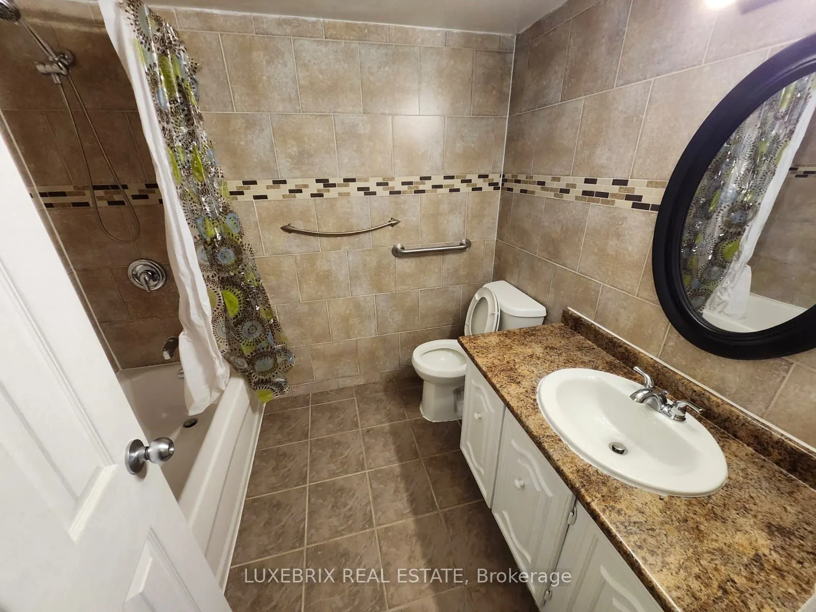 180 Mississauga Valley, #137