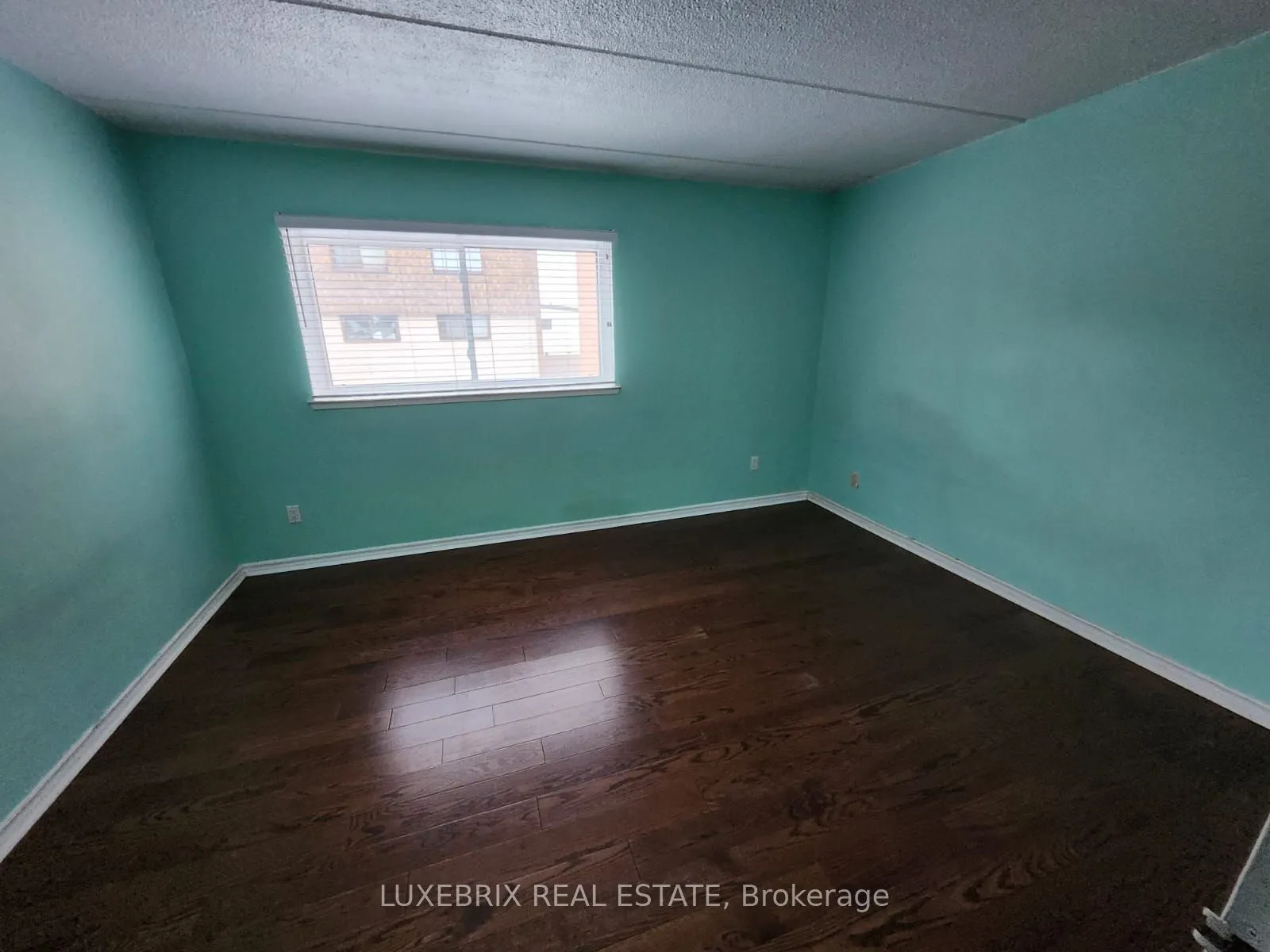 180 Mississauga Valley, #137
